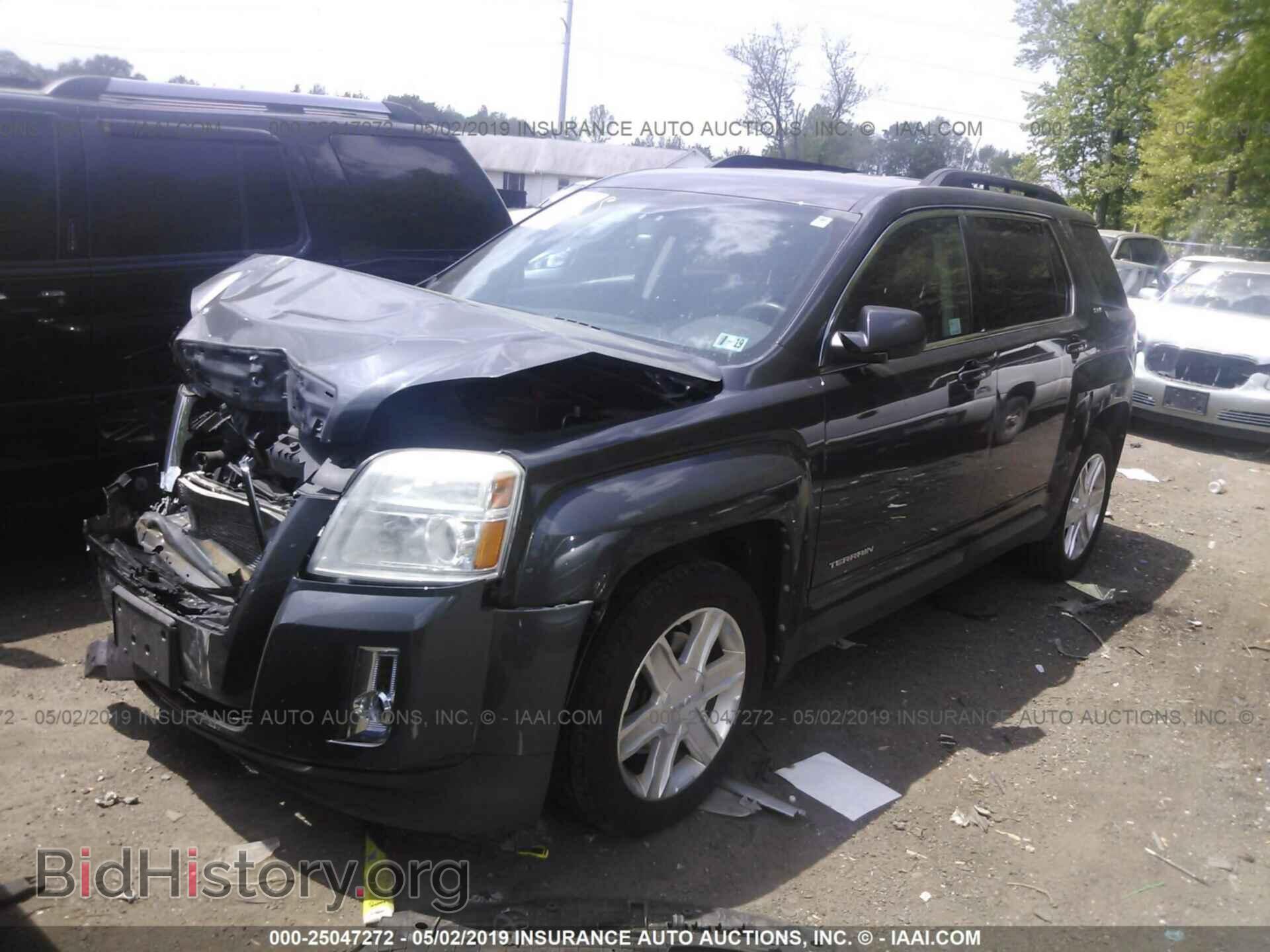2011 GMC TERRAIN - VIN: 2CTFLTEC0B6413864 - Photo 2