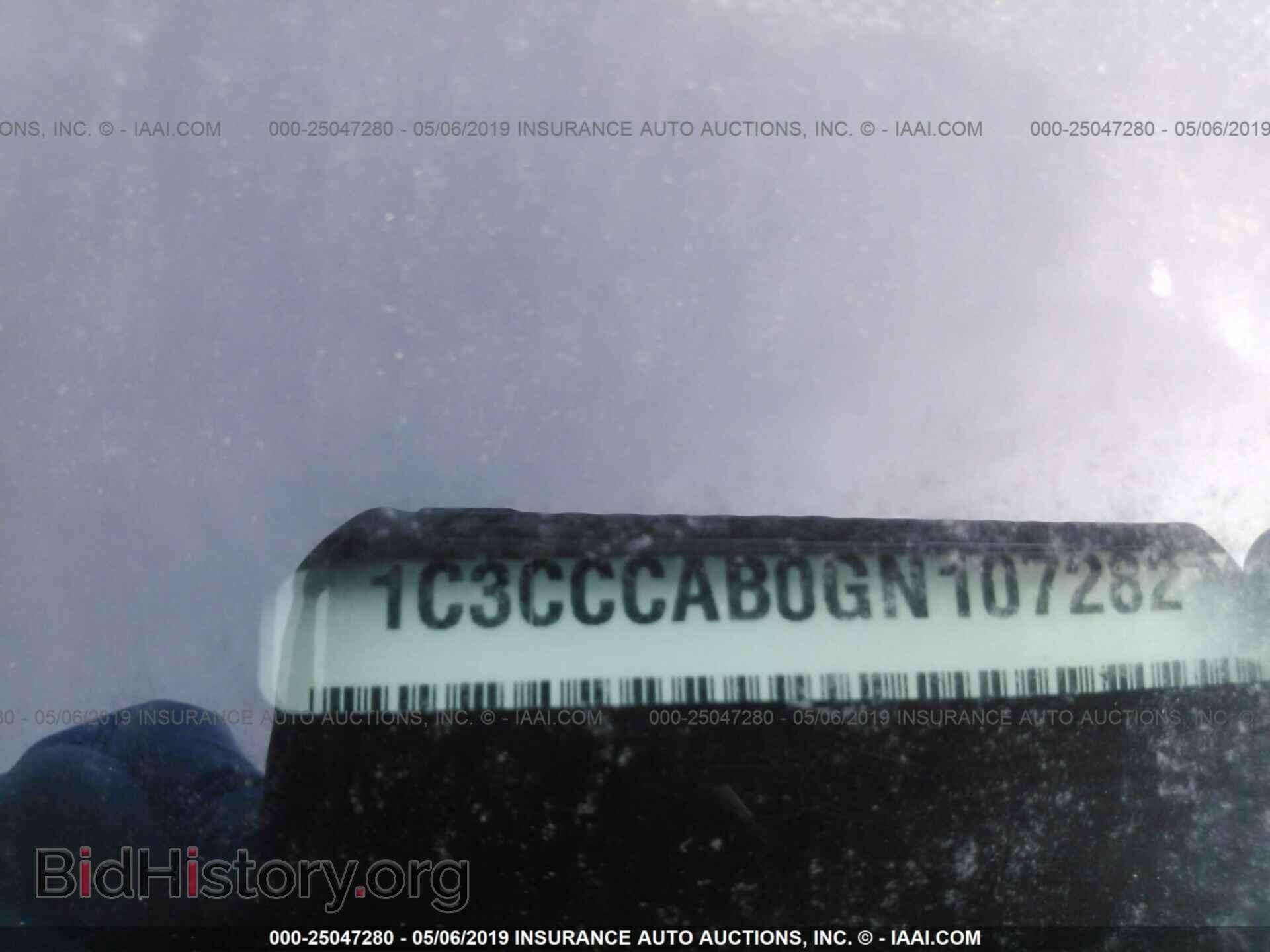 2016 CHRYSLER 200 - VIN: 1C3CCCAB0GN107282 - Фото 7