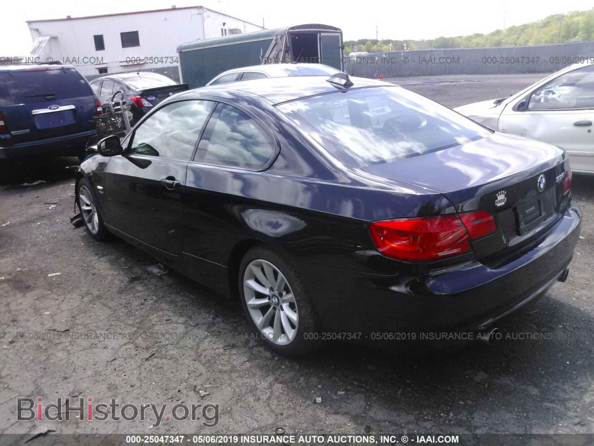 2011 BMW 335 - VIN: WBAKF9C51BE261742 - Фото 3