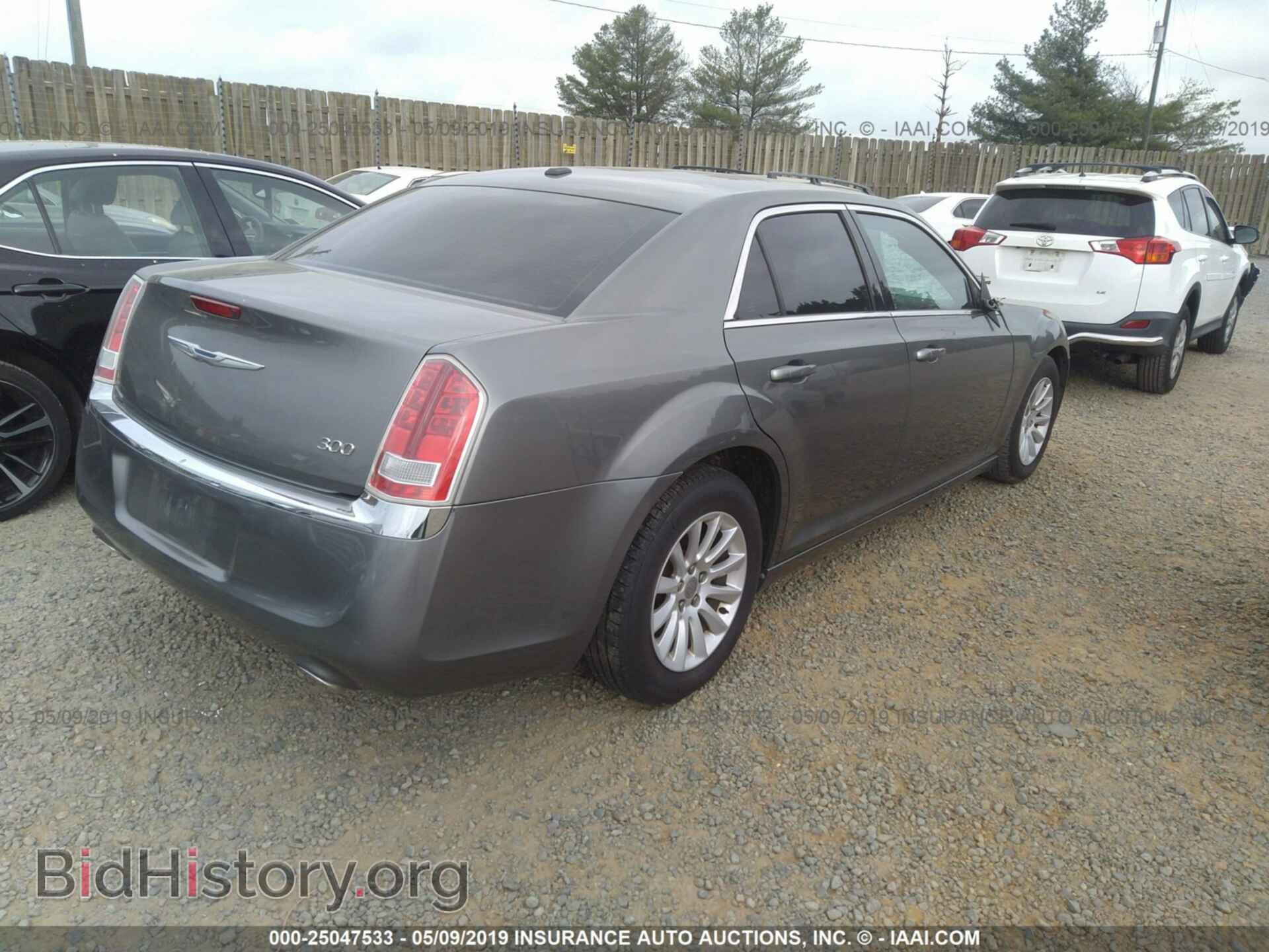 2012 CHRYSLER 300 - VIN: 2C3CCAAG4CH289412 - Фото 4