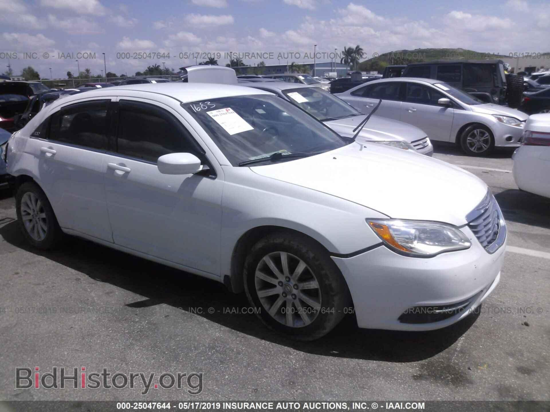 Photo 1C3CCBBBXDN501683 - CHRYSLER 200 2013