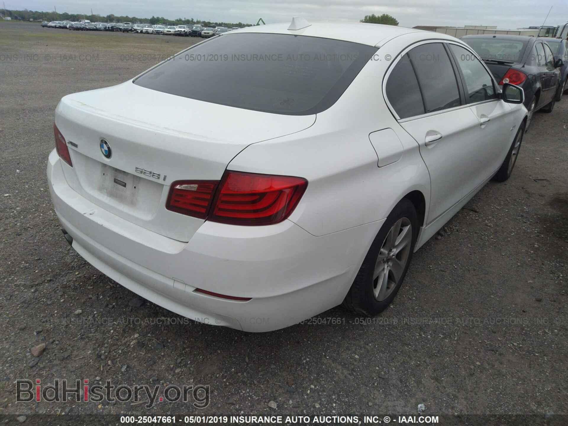 2013 BMW 528 - VIN: WBAXH5C54DDW14542 - Фото 4