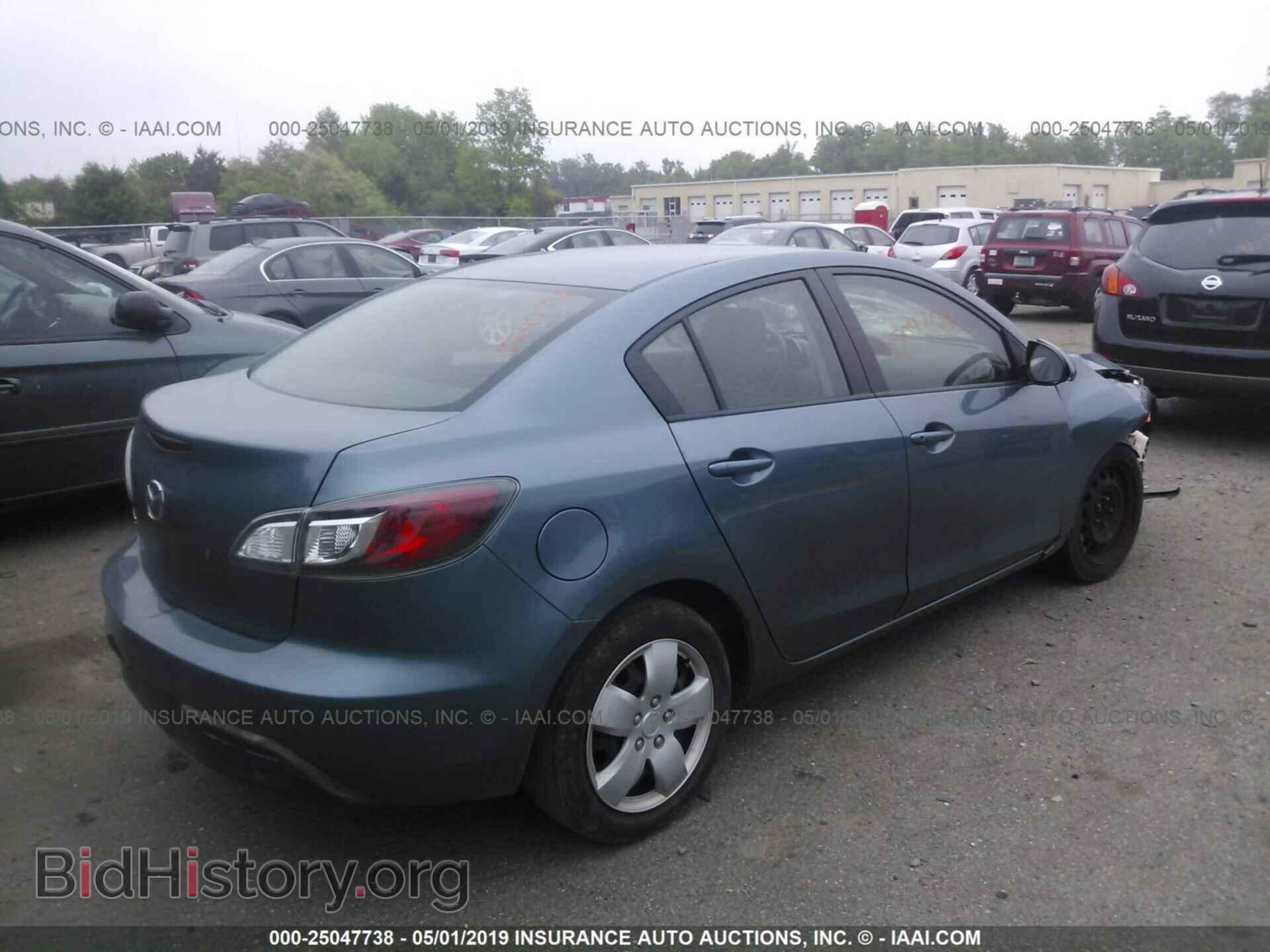 2011 MAZDA 3 - VIN: JM1BL1UG0B1498257 - Фото 4