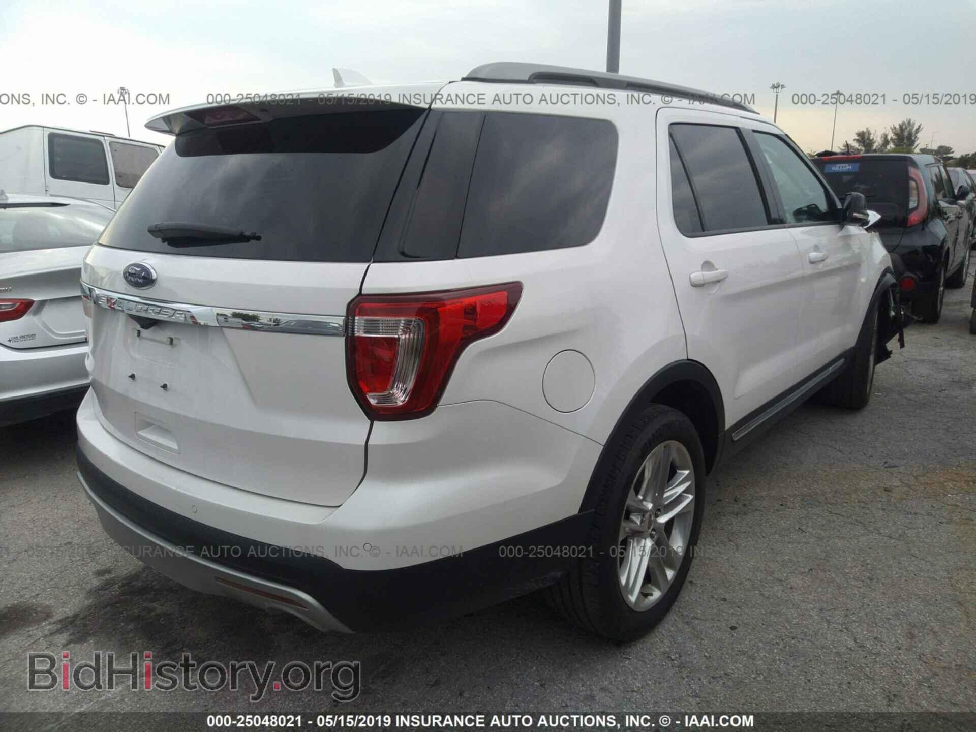 2017 FORD EXPLORER - VIN: 1FM5K7D8XHGE33624 - Photo 4