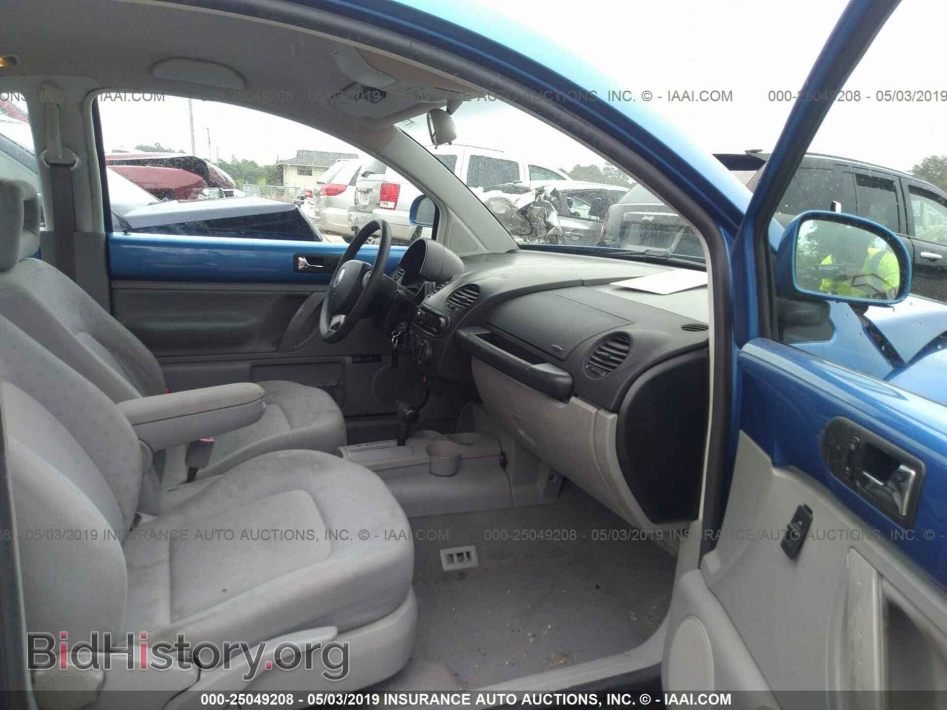 2000 VOLKSWAGEN NEW BEETLE - VIN: 3VWCC21C3YM413254 - Фото 5