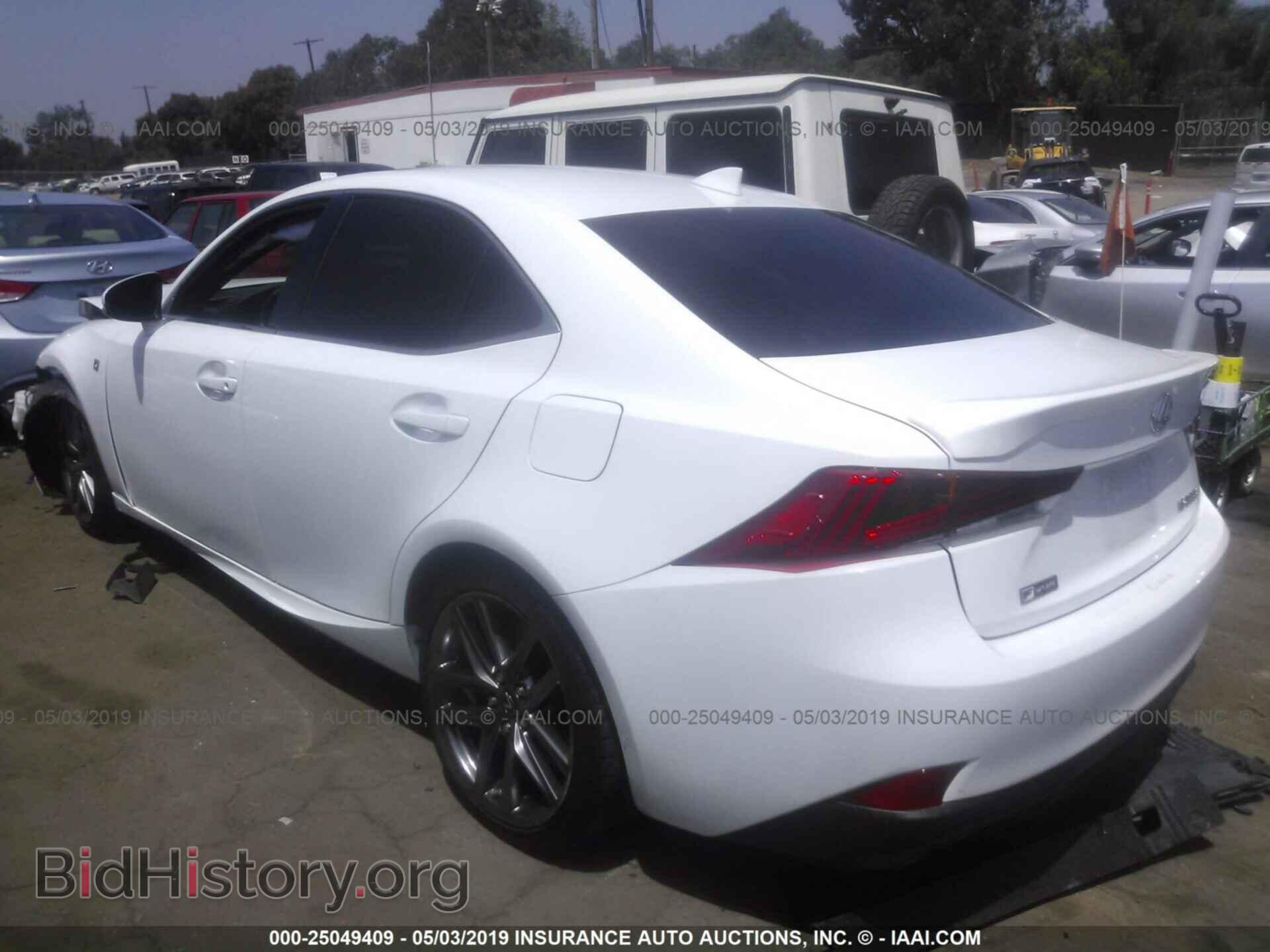 2017 LEXUS IS - VIN: JTHBA1D26H5060322 - Photo 3