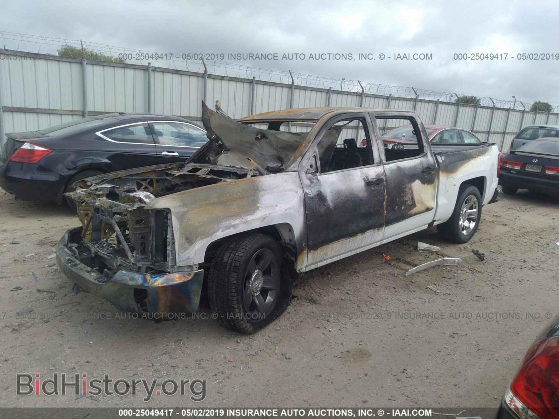 2017 CHEVROLET SILVERADO - VIN: 3GCPCREC8HG200094 - Фото 2