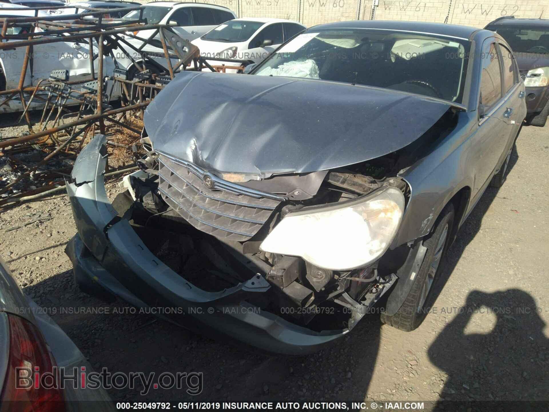 2010 CHRYSLER SEBRING - VIN: 1C3CC5FBXAN223875 - Фото 6