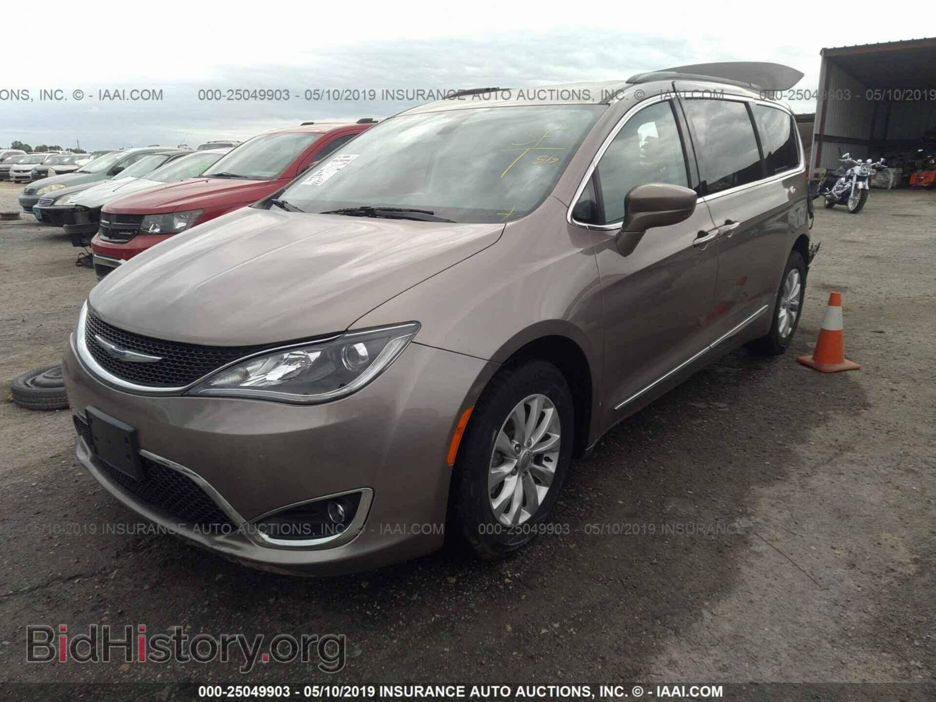 2017 CHRYSLER PACIFICA - VIN: 2C4RC1BGXHR677749 - Фото 2