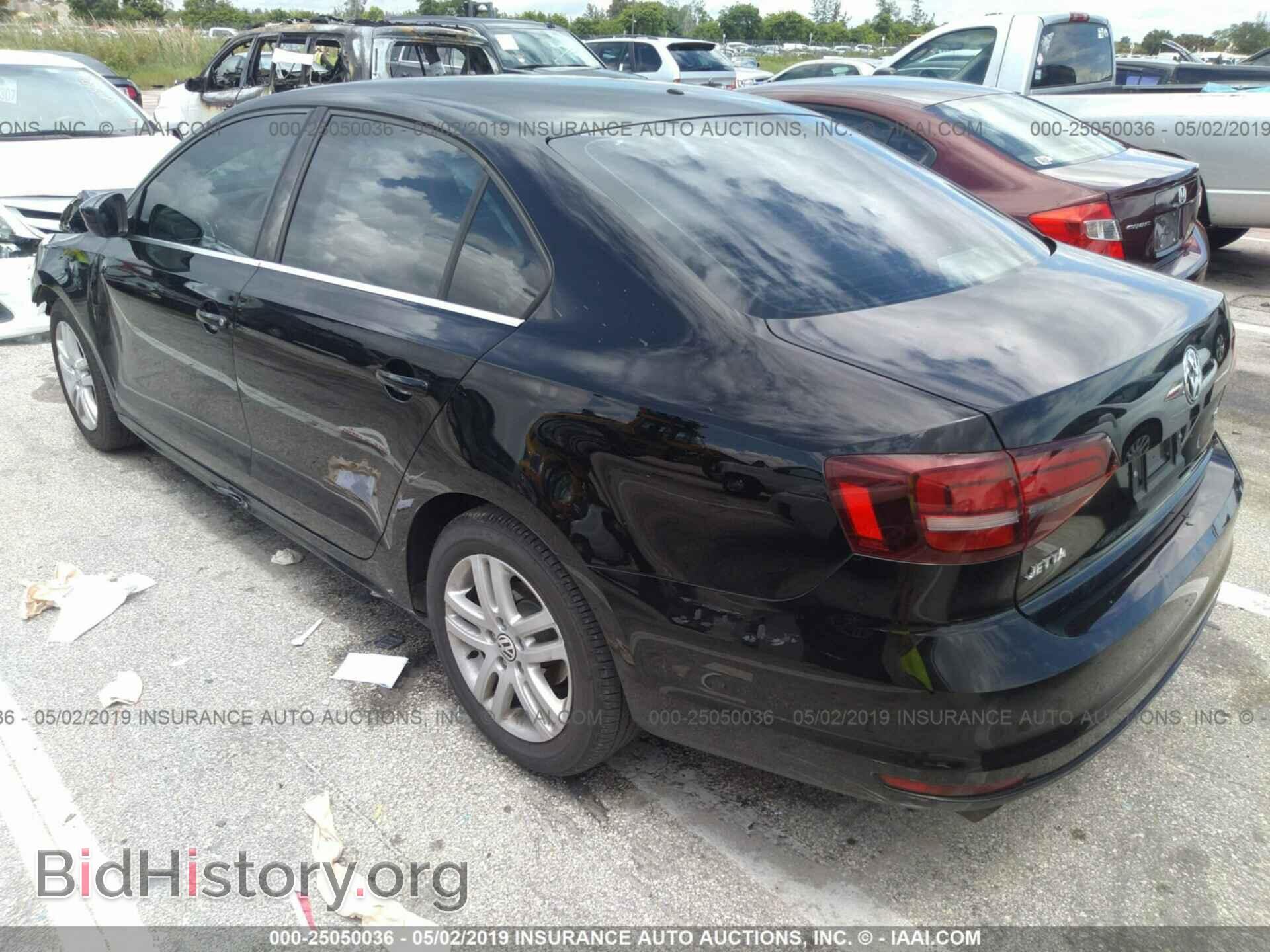 2017 VOLKSWAGEN JETTA - VIN: 3VW2B7AJ8HM200911 - Фото 3