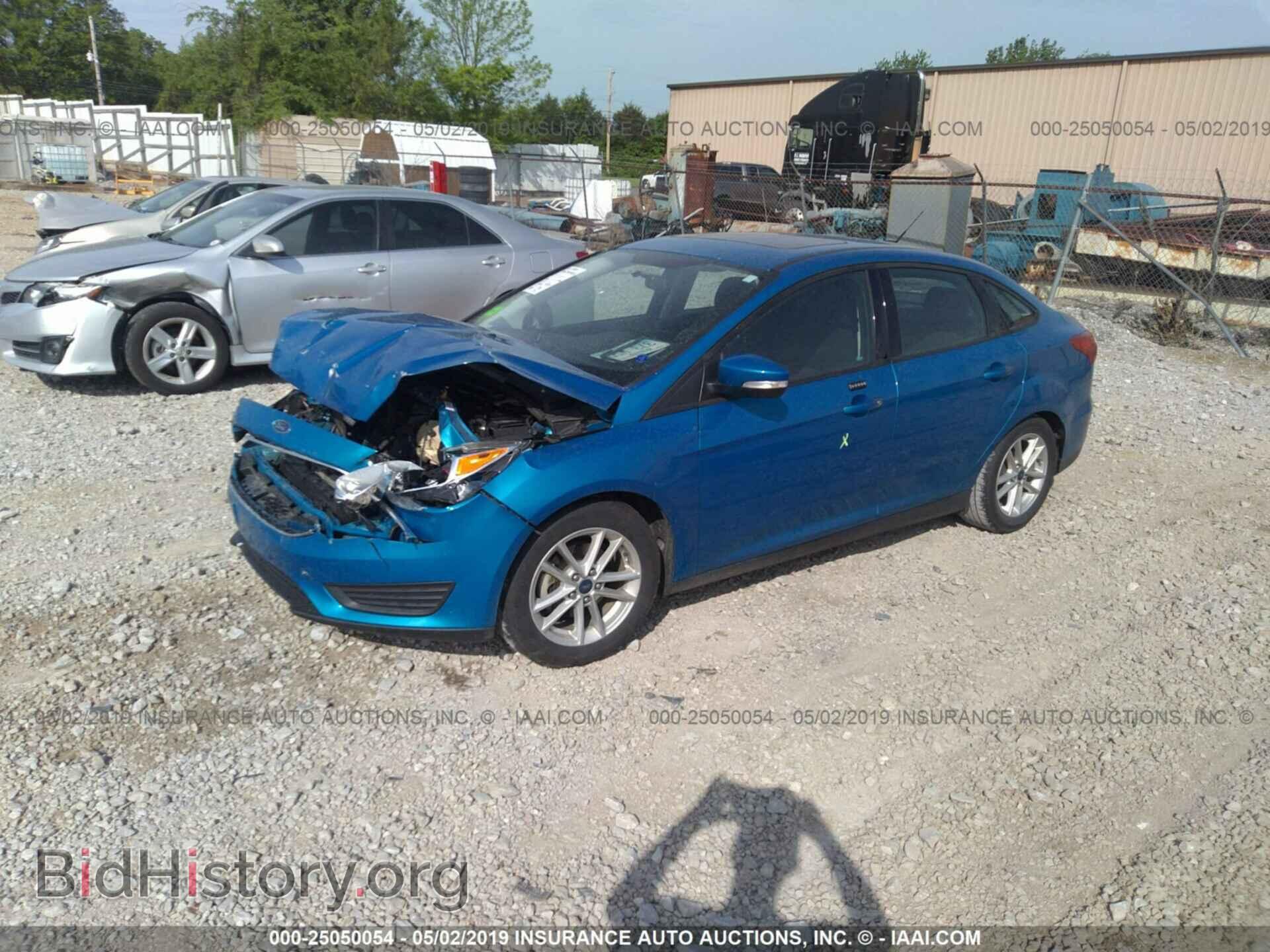 2016 FORD FOCUS - VIN: 1FADP3F27GL378211 - Photo 2