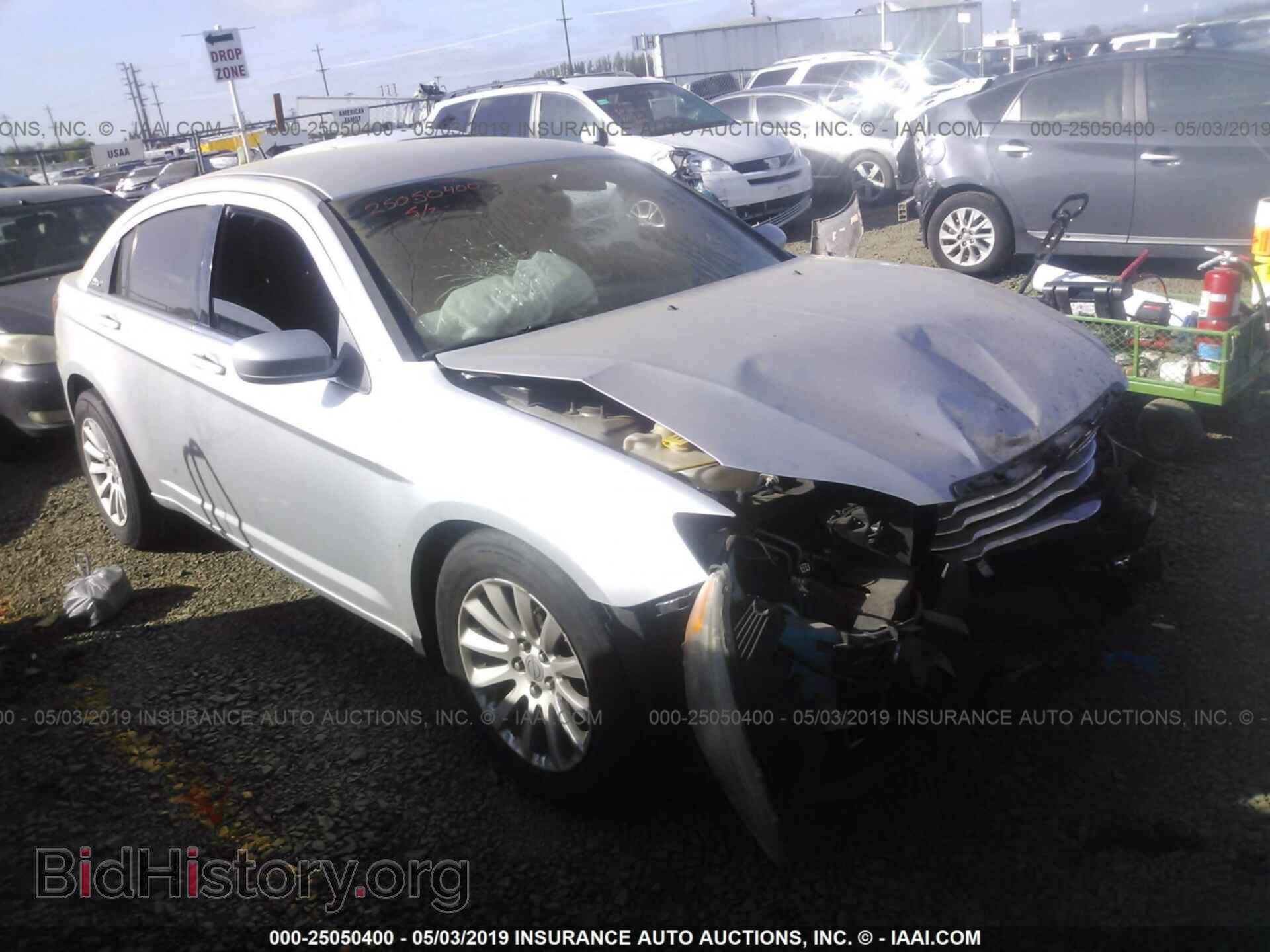 Фотография 1C3BC4FBXBN521642 - CHRYSLER 200 2011