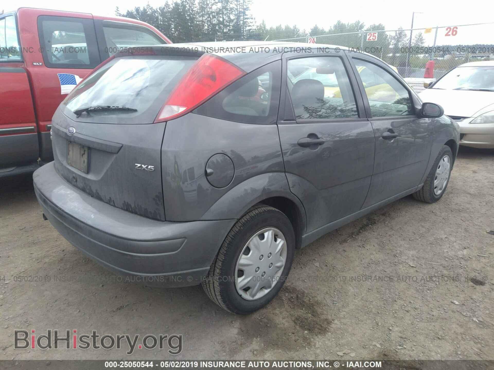 2005 FORD FOCUS - VIN: 3FAFP37N05R129538 - Фото 4