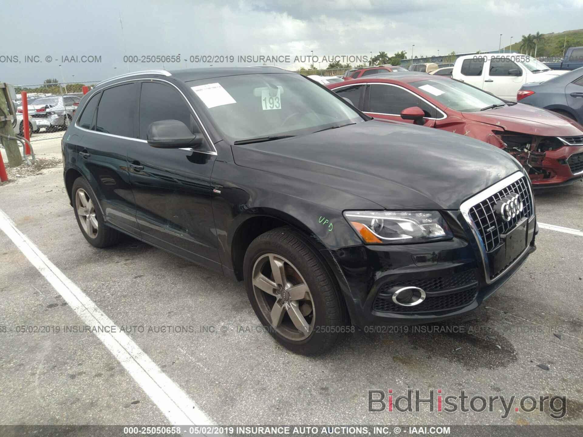 Photo WA1DKAFP7BA101002 - AUDI Q5 2011