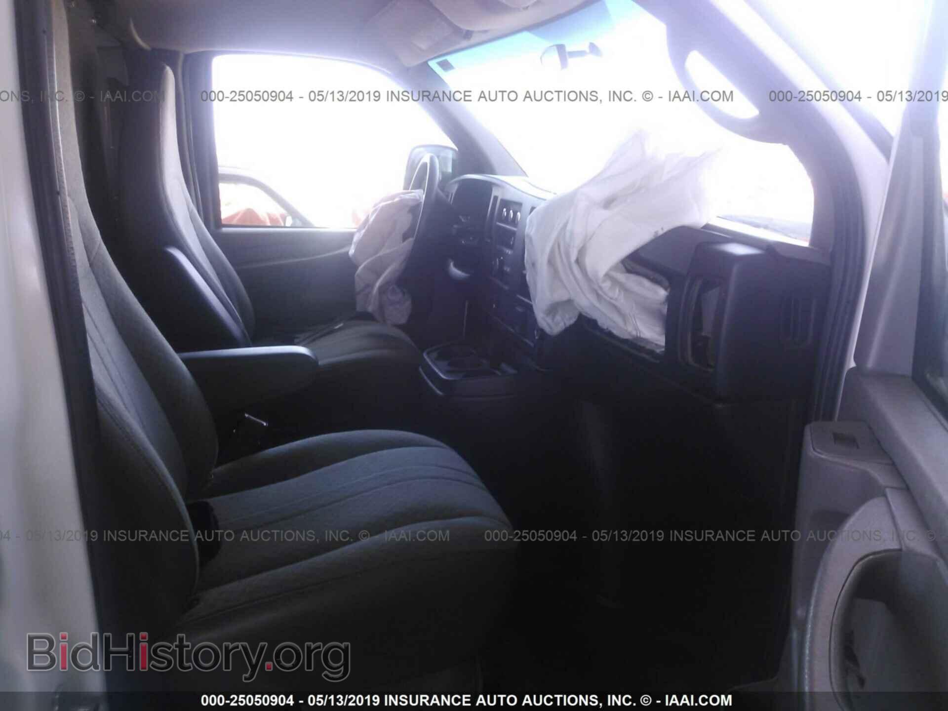 2015 GMC SAVANA - VIN: 1GTW7FCF8F1908238 - Фото 5