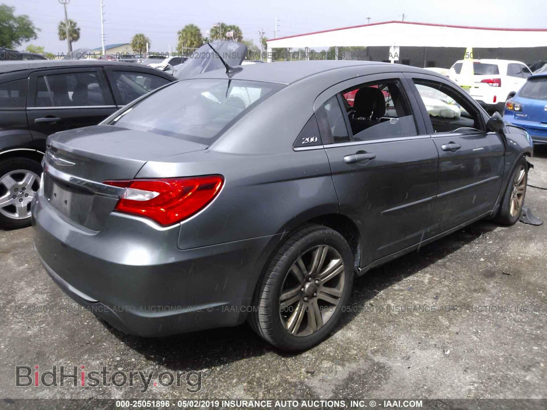 2013 CHRYSLER 200 - VIN: 1C3CCBBB6DN714159 - Фото 4