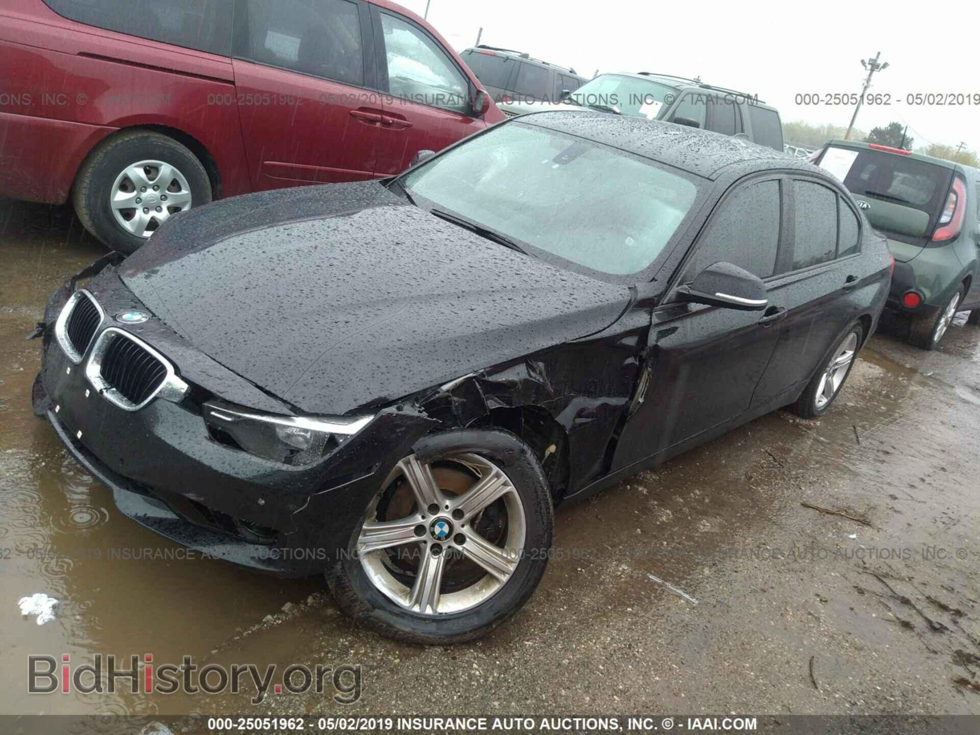 2012 BMW 328 - VIN: WBA3A5C59CF347629 - Фото 2
