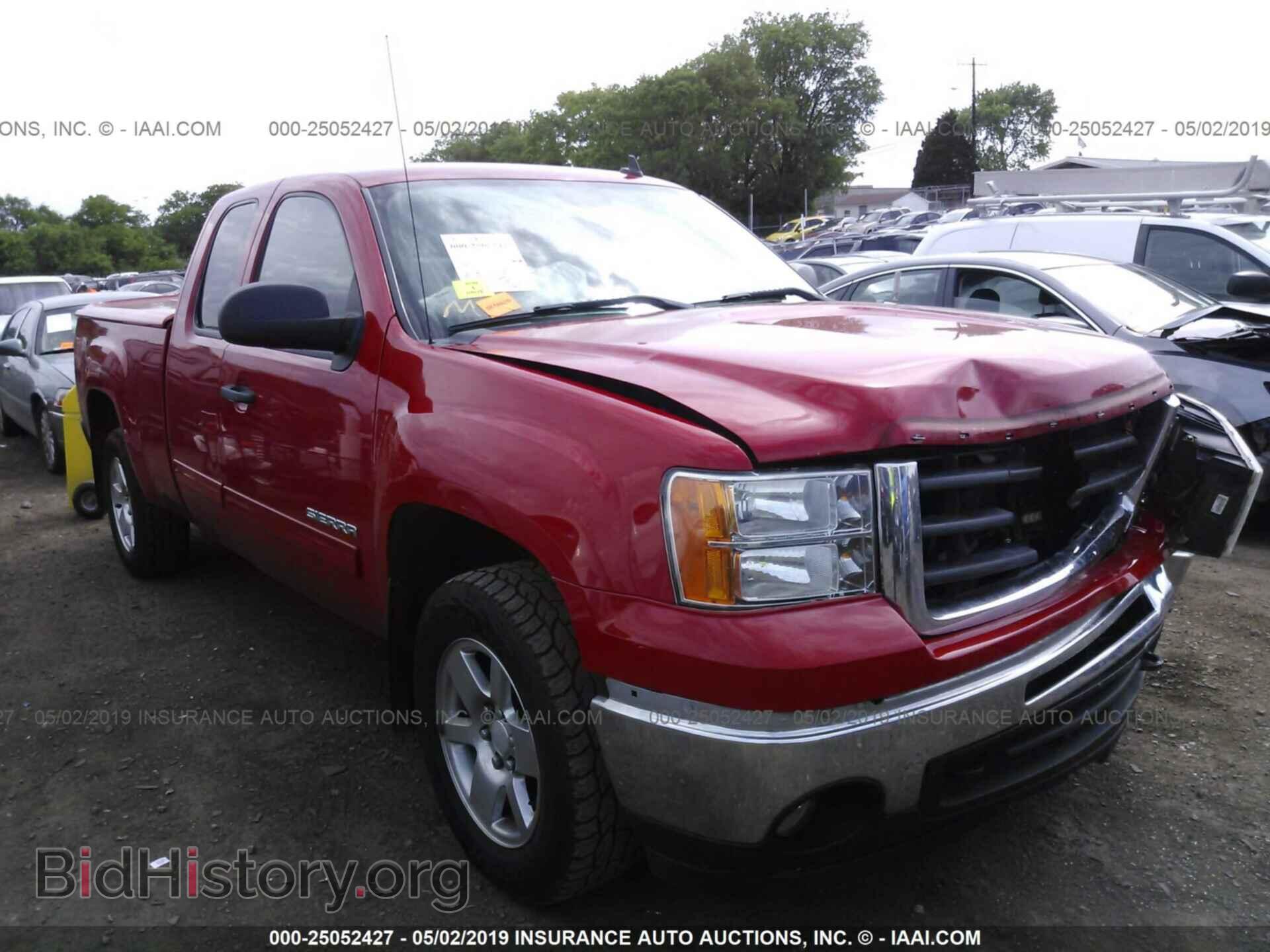 Photo 1GTR2VE37BZ173787 - GMC SIERRA 2011