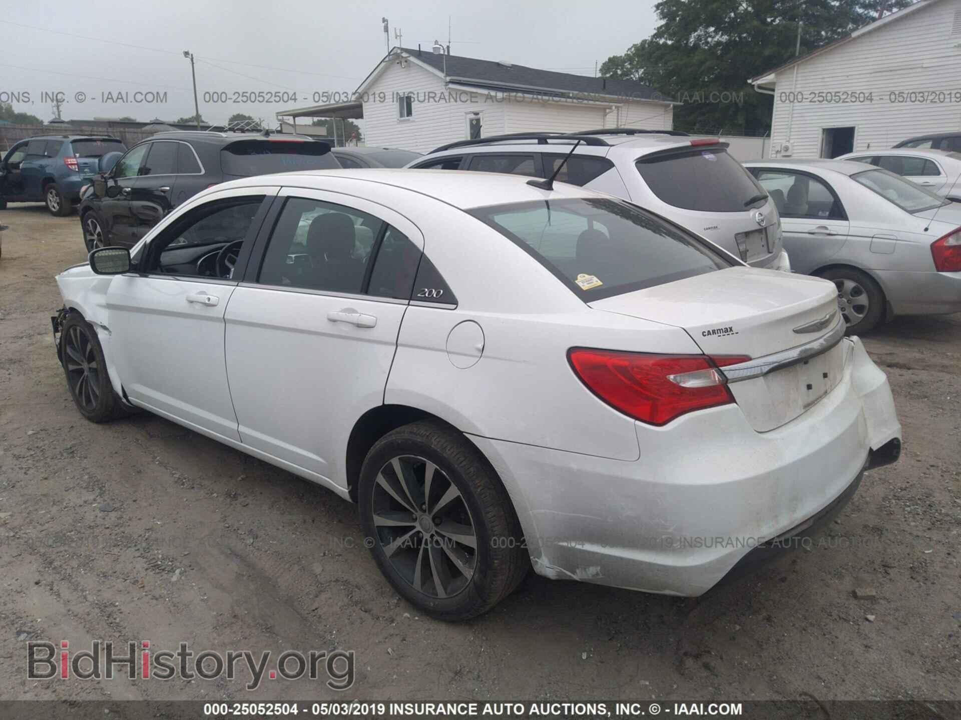 2013 CHRYSLER 200 - VIN: 1C3CCBBB5DN584827 - Photo 3