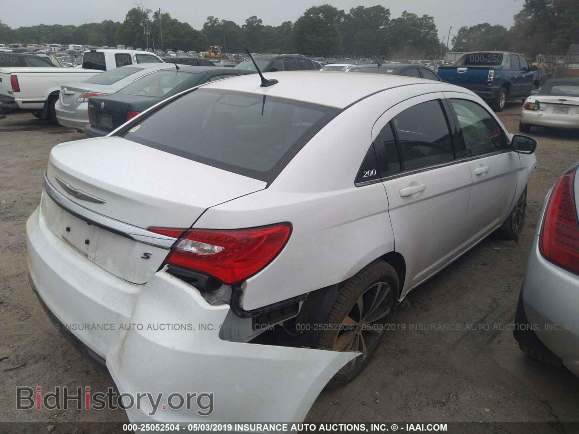 2013 CHRYSLER 200 - VIN: 1C3CCBBB5DN584827 - Photo 4