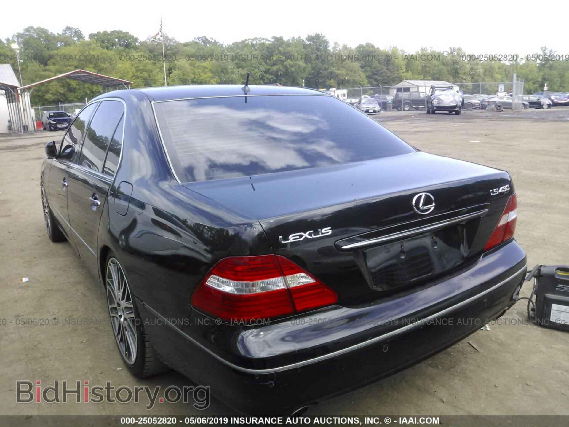 2004 LEXUS LS - VIN: JTHBN36F240155600 - Фото 3