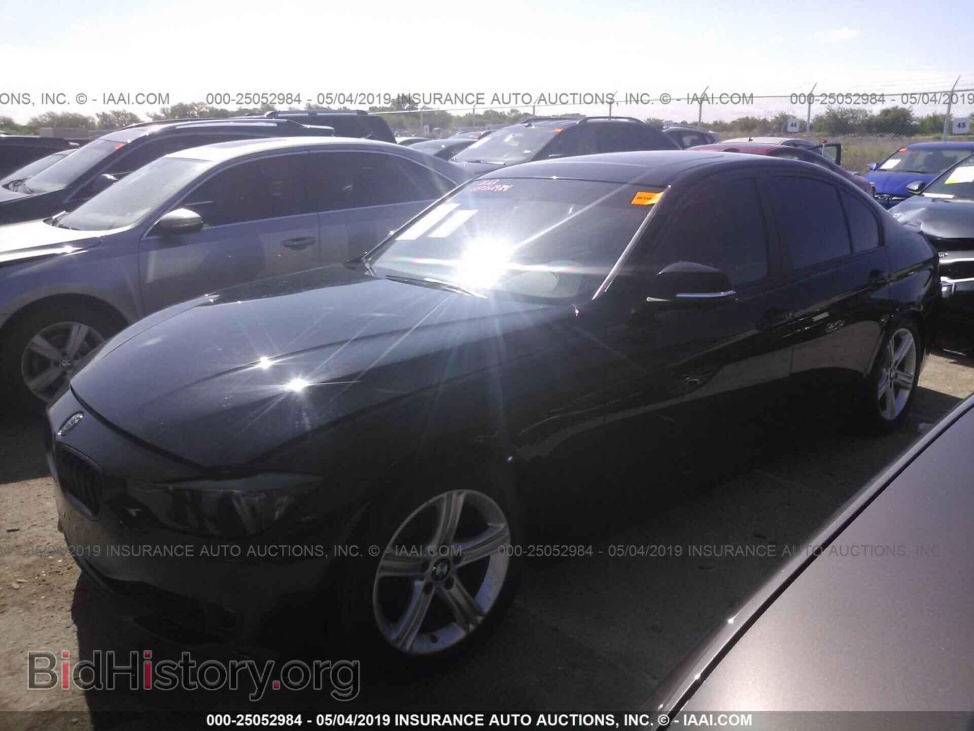 2013 BMW 328 - VIN: WBA3B3G51DNR79690 - Фото 2