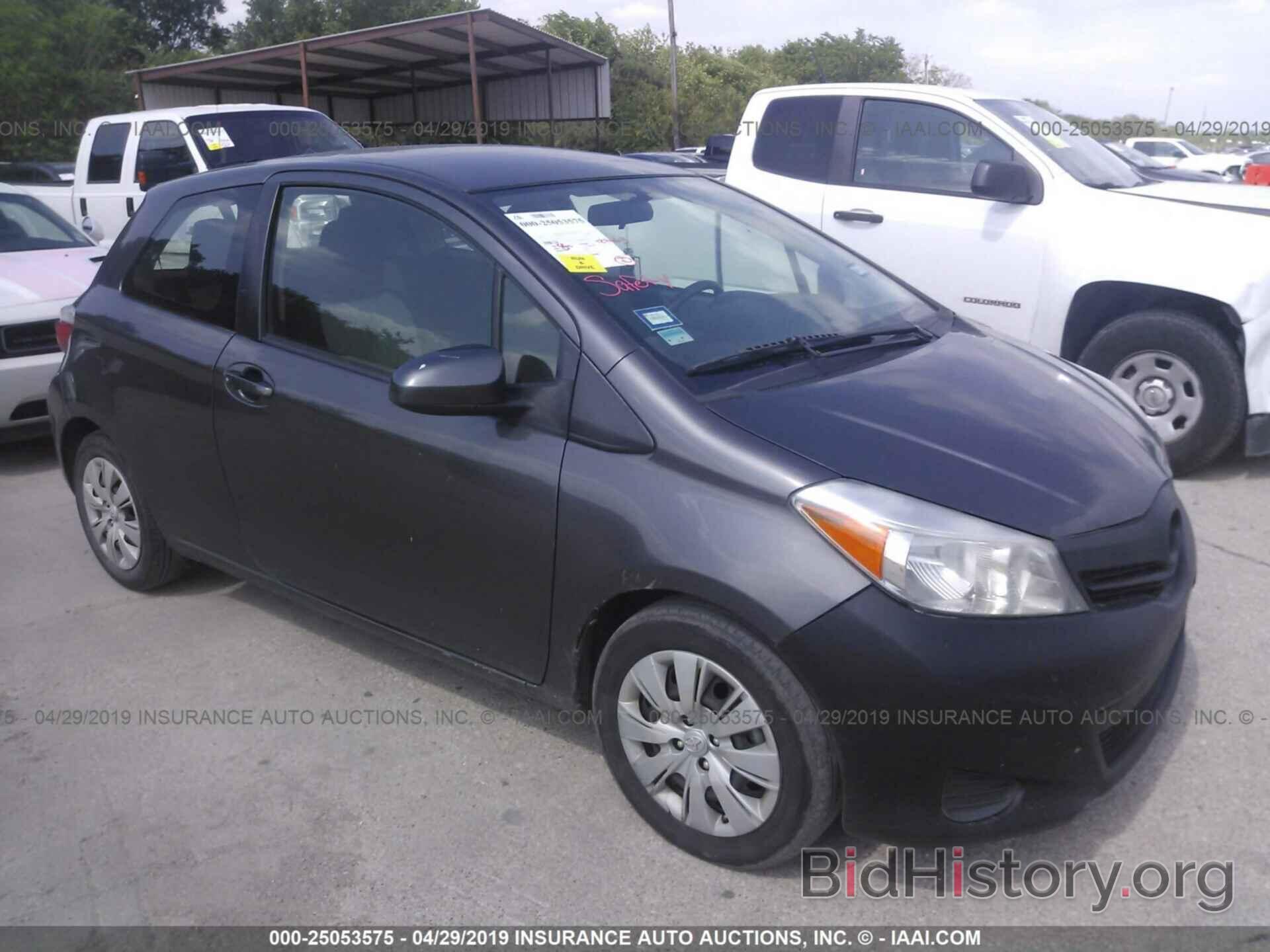 Photo JTDJTUD36CD511975 - TOYOTA YARIS 2012