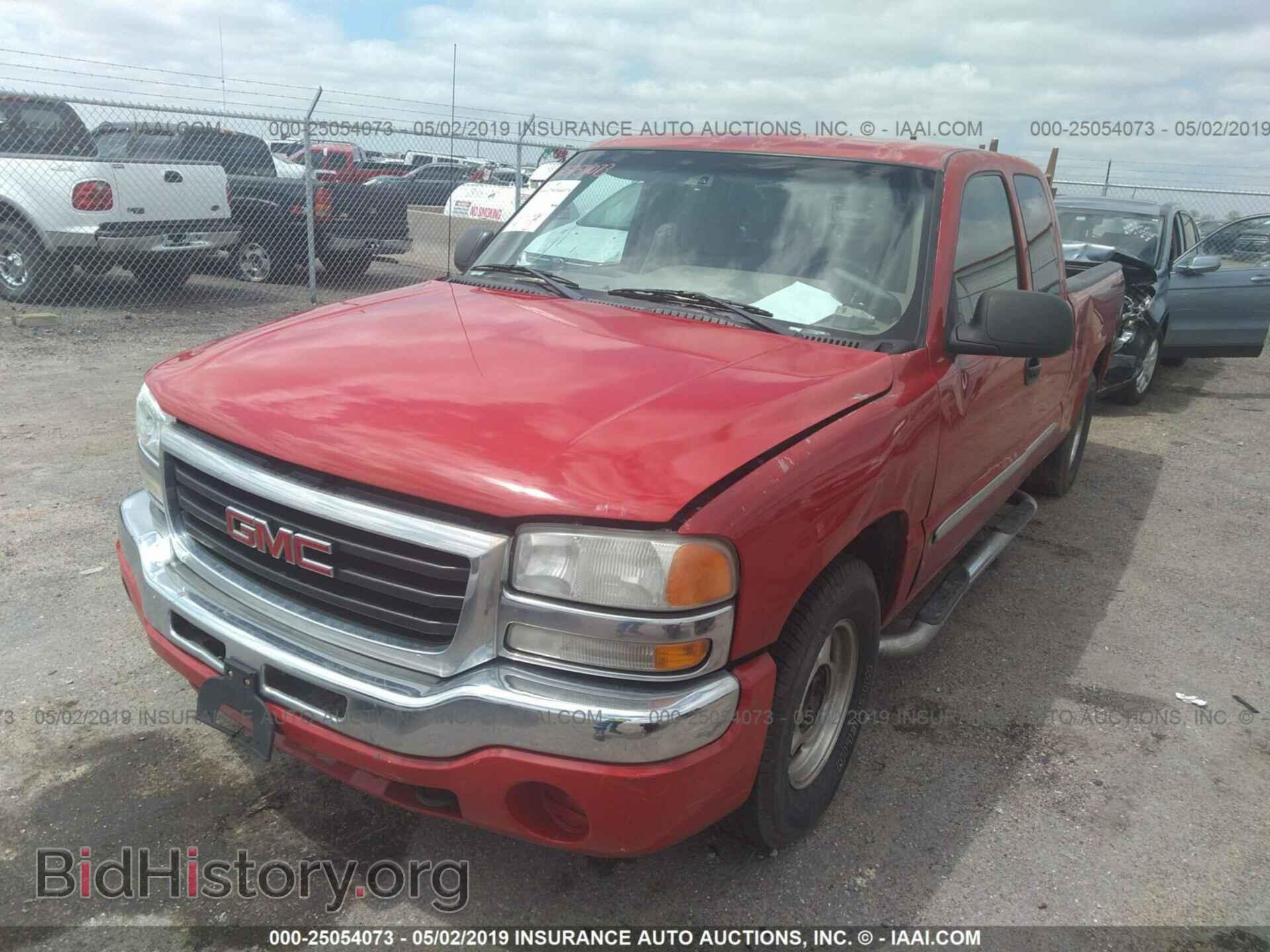 2003 GMC NEW SIERRA - VIN: 2GTEC19V231250141 - Фото 2