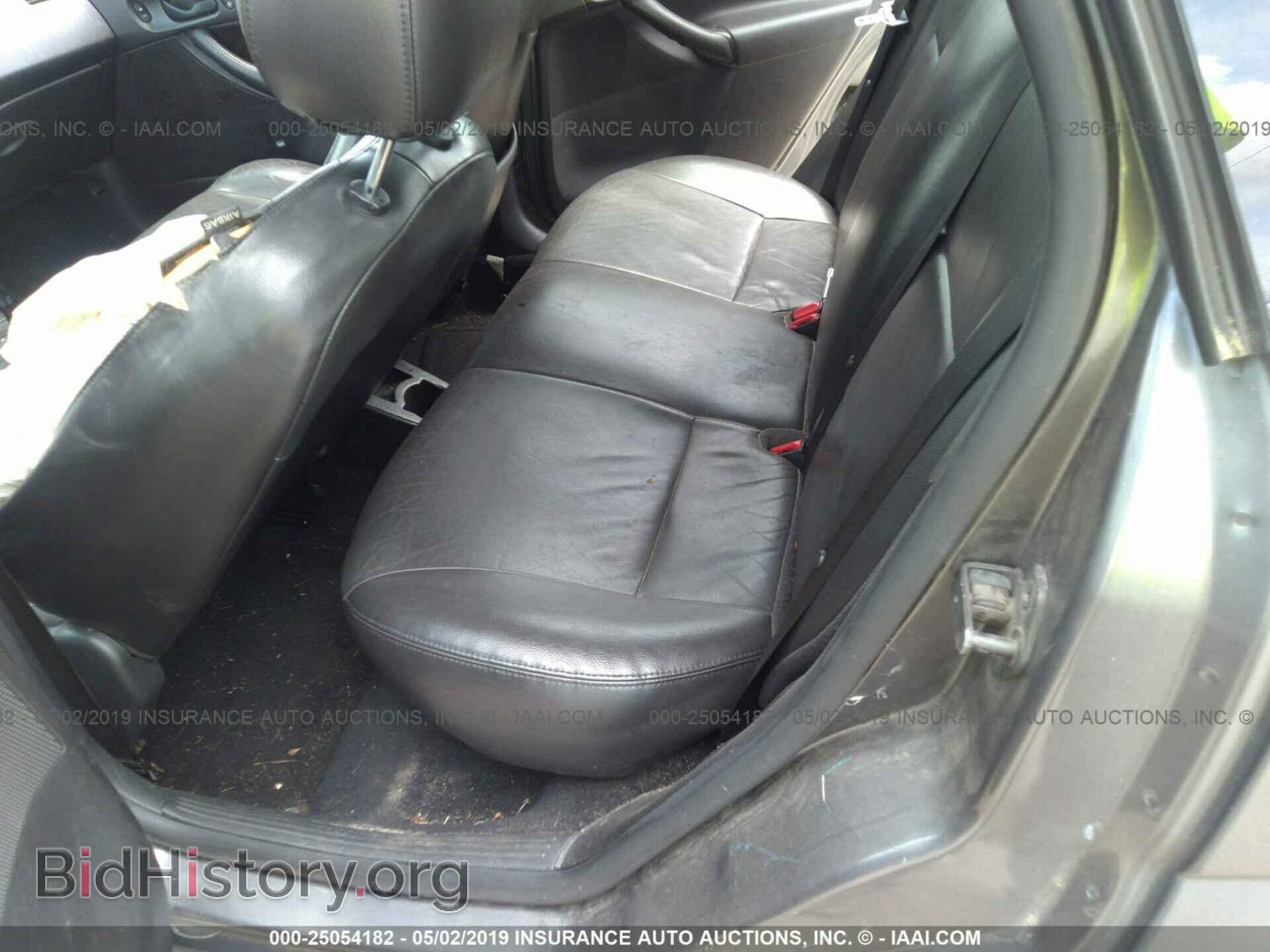 2006 FORD FOCUS - VIN: 1FAHP37N56W210820 - Фото 8