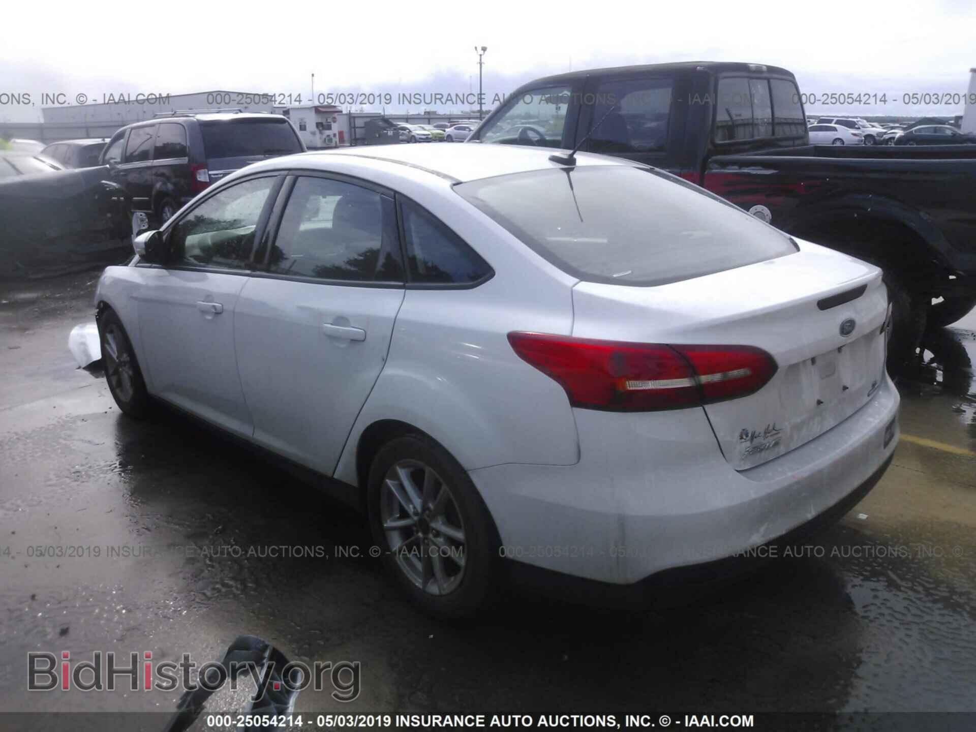 2016 FORD FOCUS - VIN: 1FADP3F23GL272404 - Фото 3