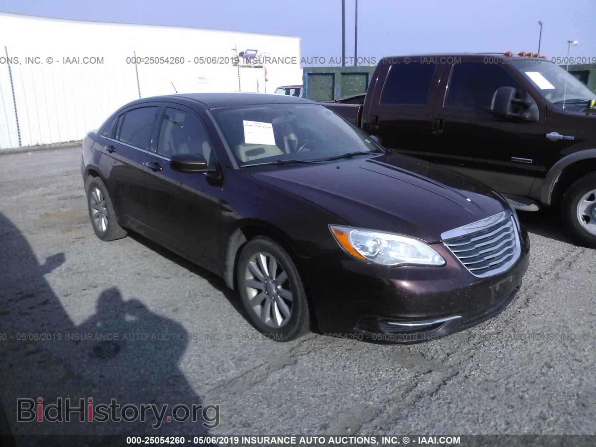 Фотография 1C3CCBBBXCN210616 - CHRYSLER 200 2012