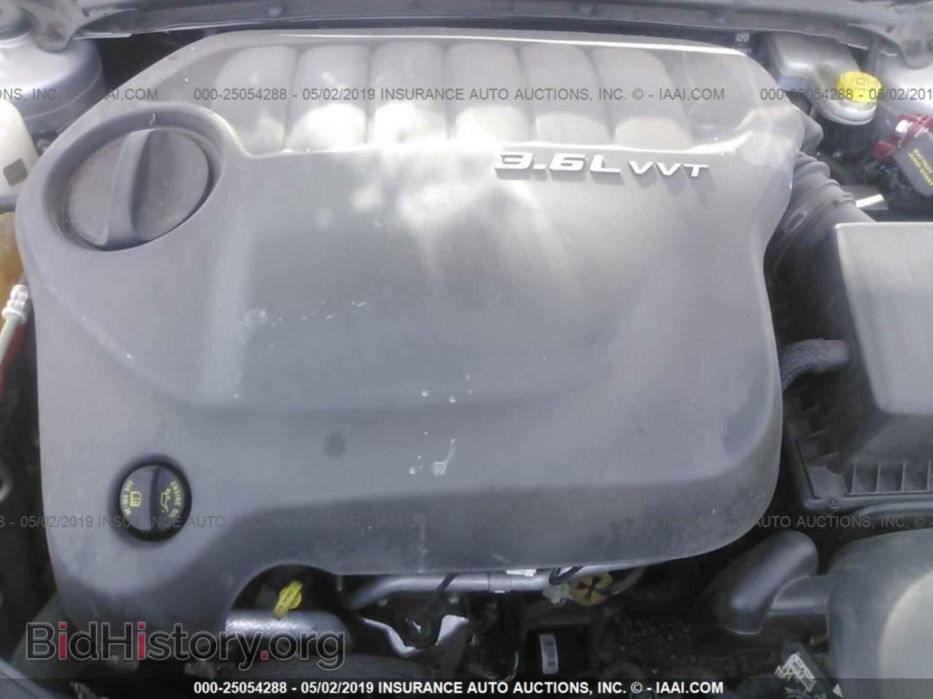2011 CHRYSLER 200 - VIN: 1C3BC2FG6BN618840 - Фото 10