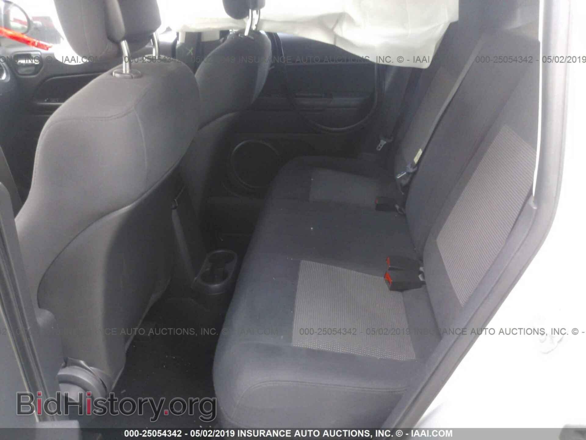 2011 JEEP COMPASS - VIN: 1J4NF1FB0BD234793 - Photo 8