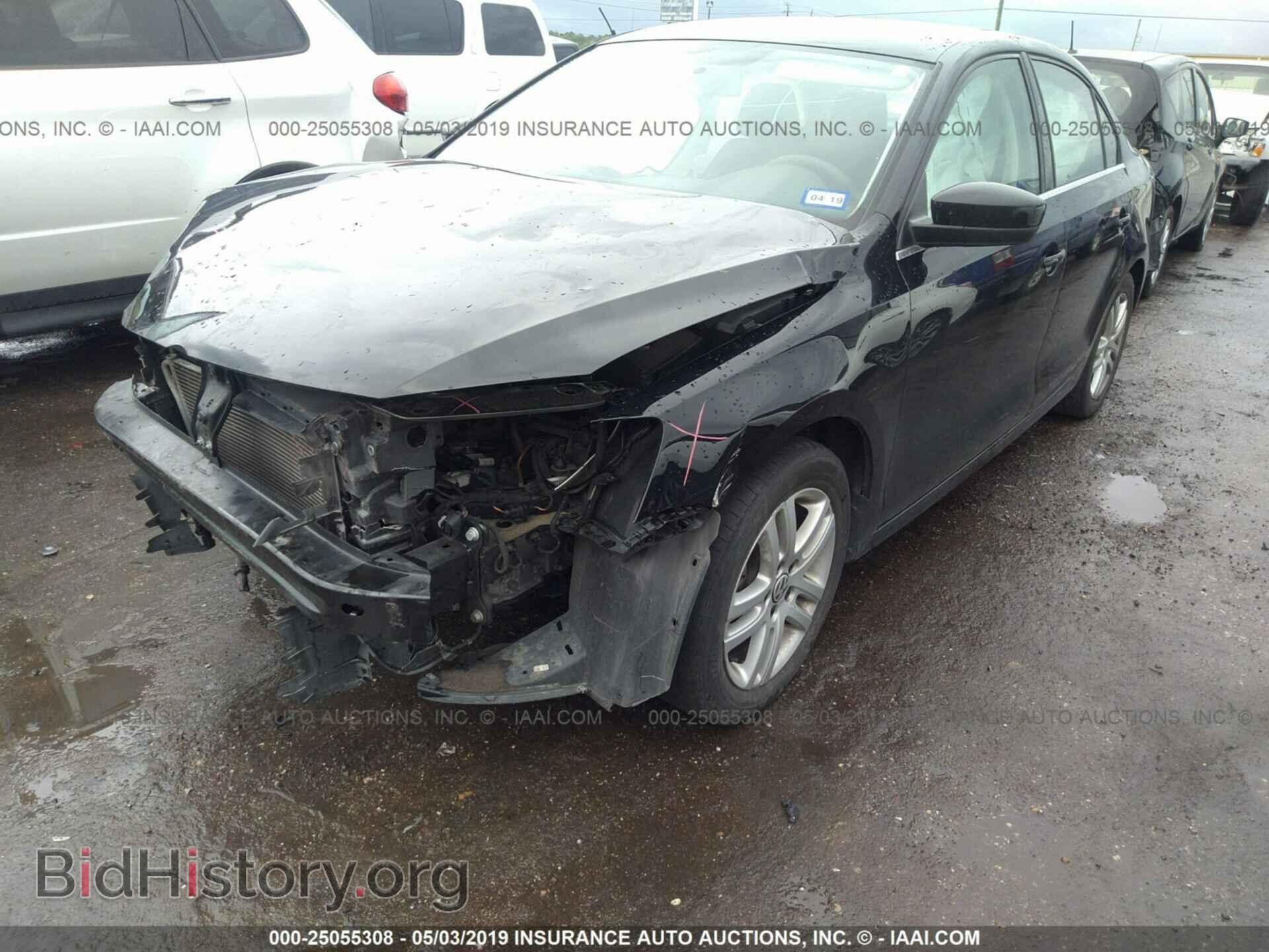 2017 VOLKSWAGEN JETTA - VIN: 3VW2B7AJ5HM262847 - Photo 2