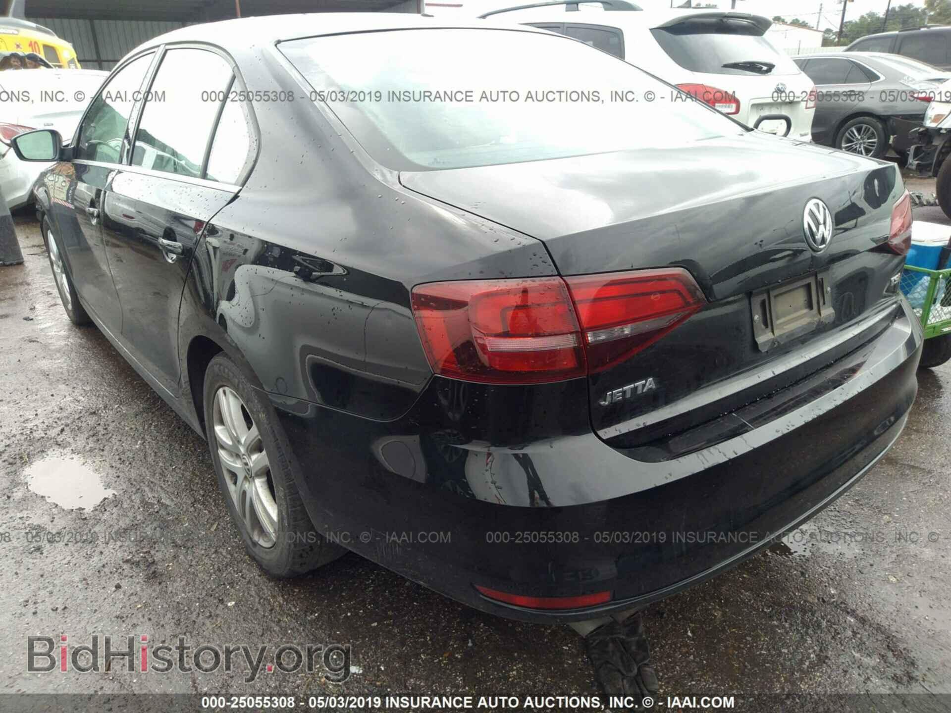 2017 VOLKSWAGEN JETTA - VIN: 3VW2B7AJ5HM262847 - Photo 3