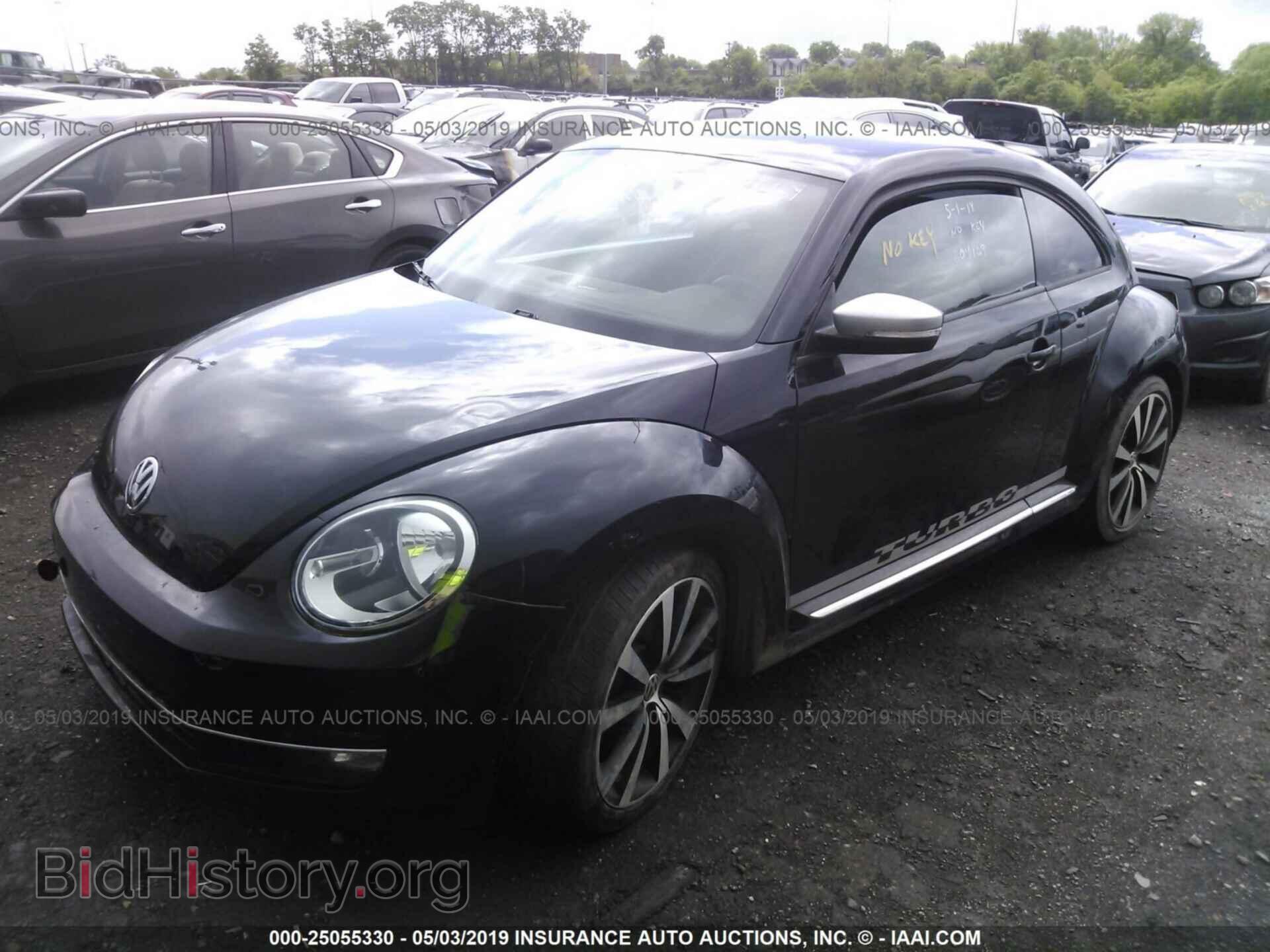 2012 VOLKSWAGEN BEETLE - VIN: 3VWVA7AT1CM604109 - Фото 2