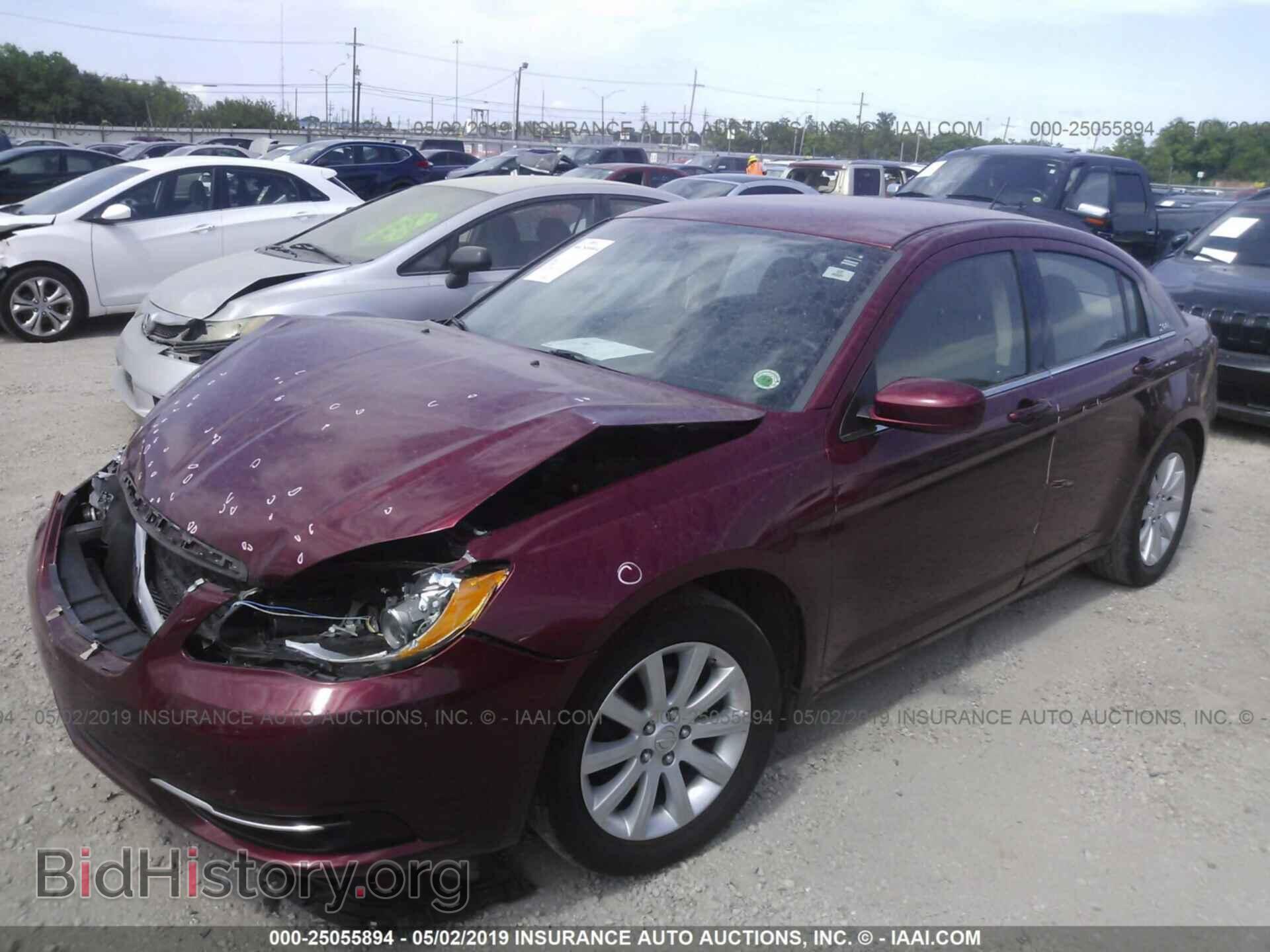 2014 CHRYSLER 200 - VIN: 1C3CCBBB4EN136953 - Фото 2