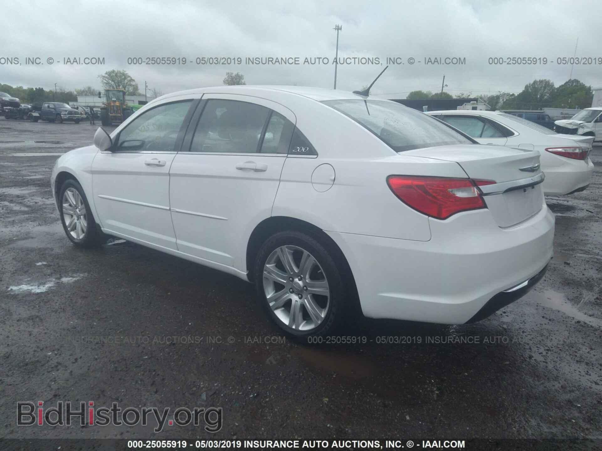 2012 CHRYSLER 200 - VIN: 1C3CCBAB0CN207936 - Фото 3