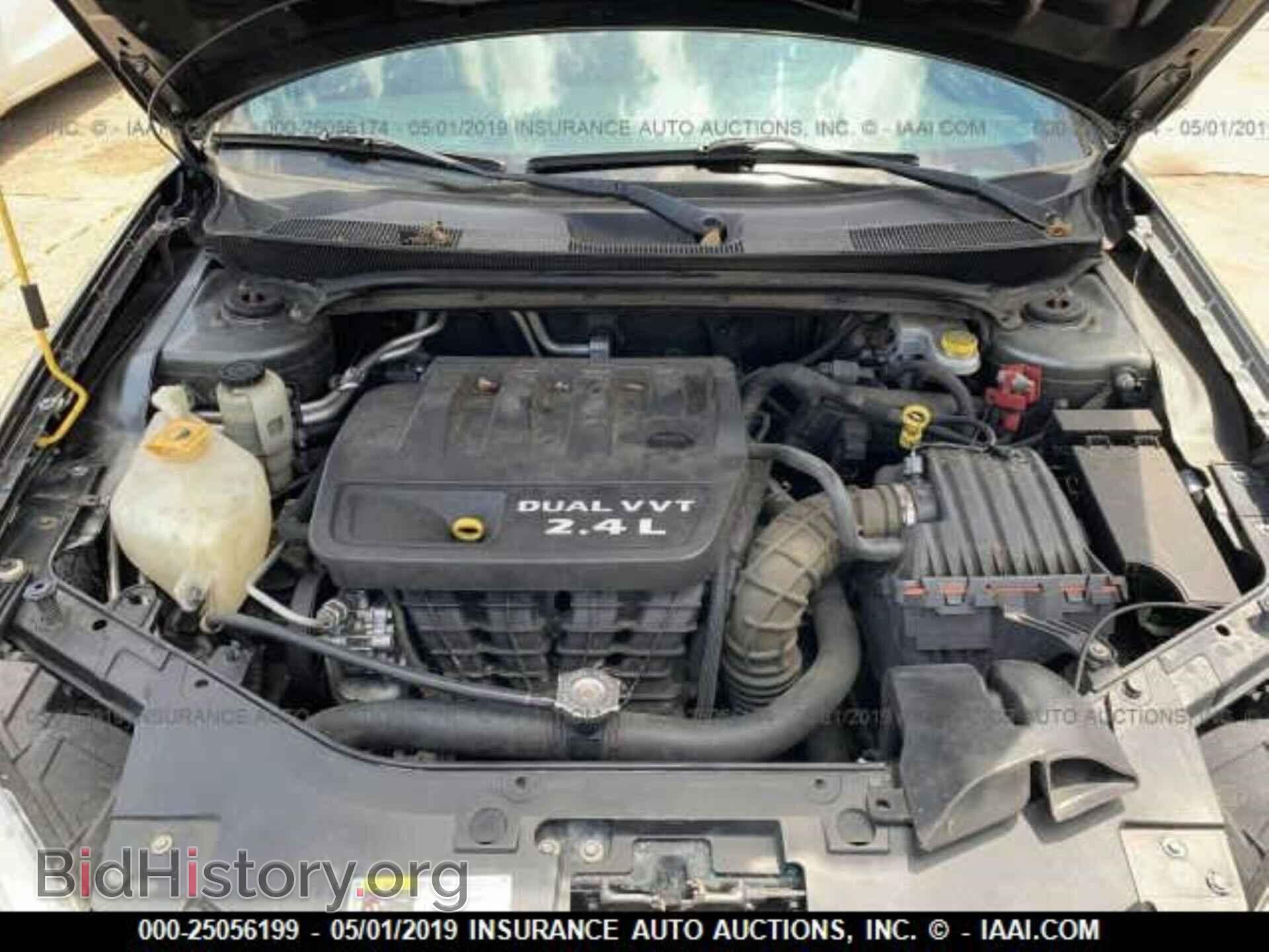2013 CHRYSLER 200 - VIN: 1C3CCBAB0DN561926 - Photo 10
