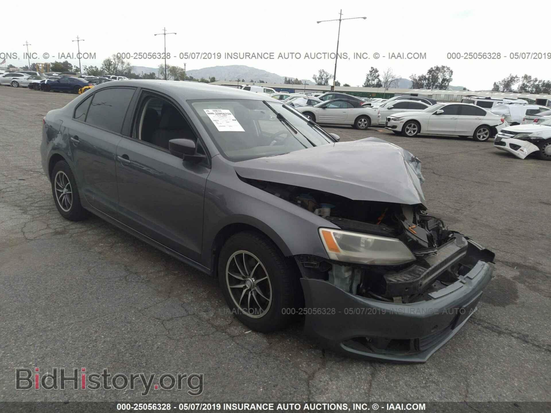 Фотография 3VW2K7AJ7CM366684 - VOLKSWAGEN JETTA 2012