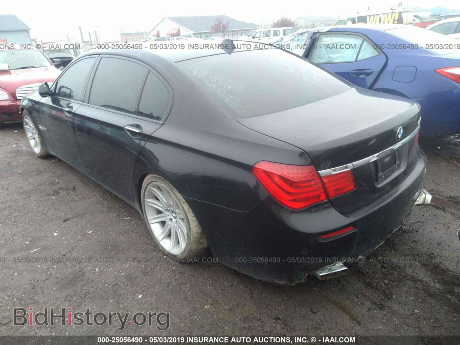 2012 BMW 750 - VIN: WBAKC8C54CC437540 - Фото 3