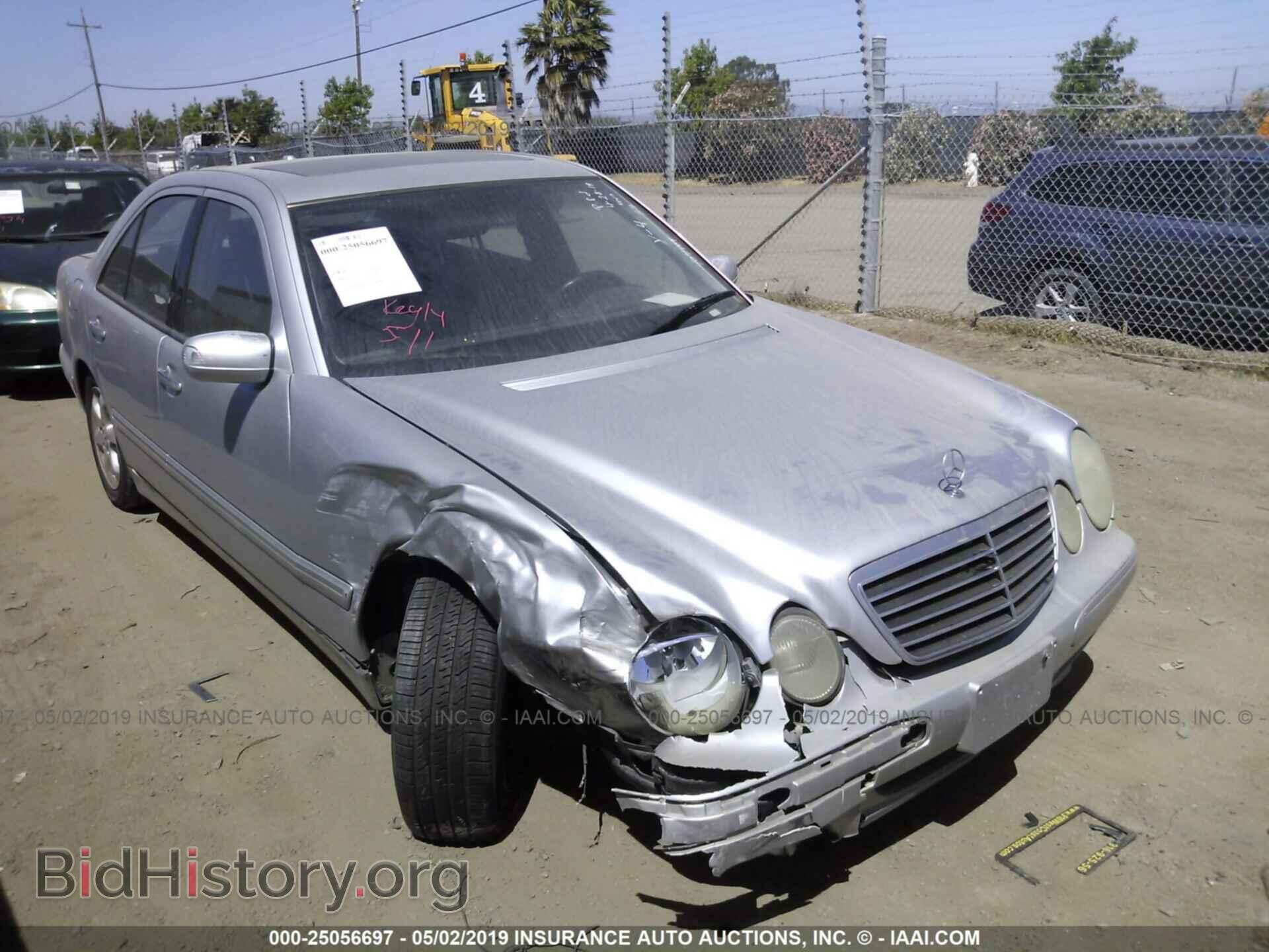 Photo WDBJF65J82B404404 - MERCEDES-BENZ E 2002