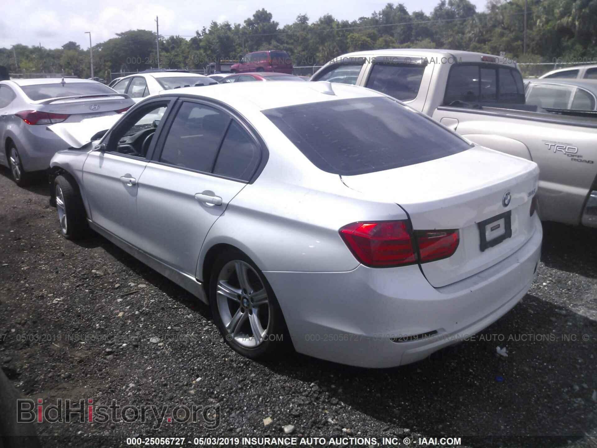 2012 BMW 328 - VIN: WBA3A5C58CF345130 - Фото 3
