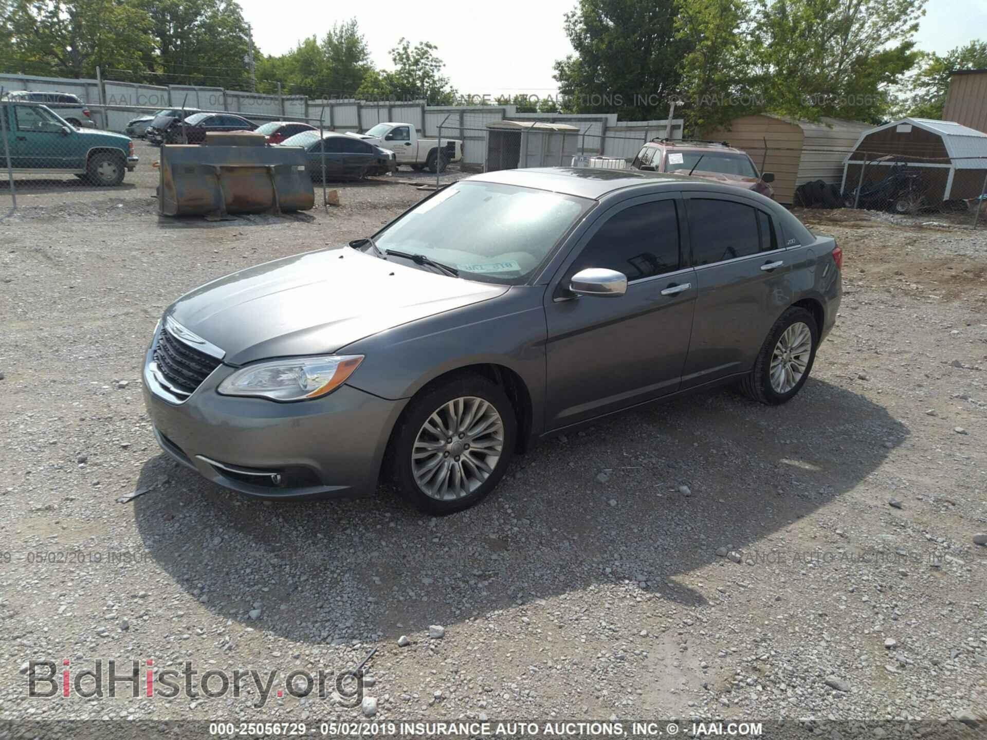 2013 CHRYSLER 200 - VIN: 1C3CCBCG0DN676308 - Photo 2