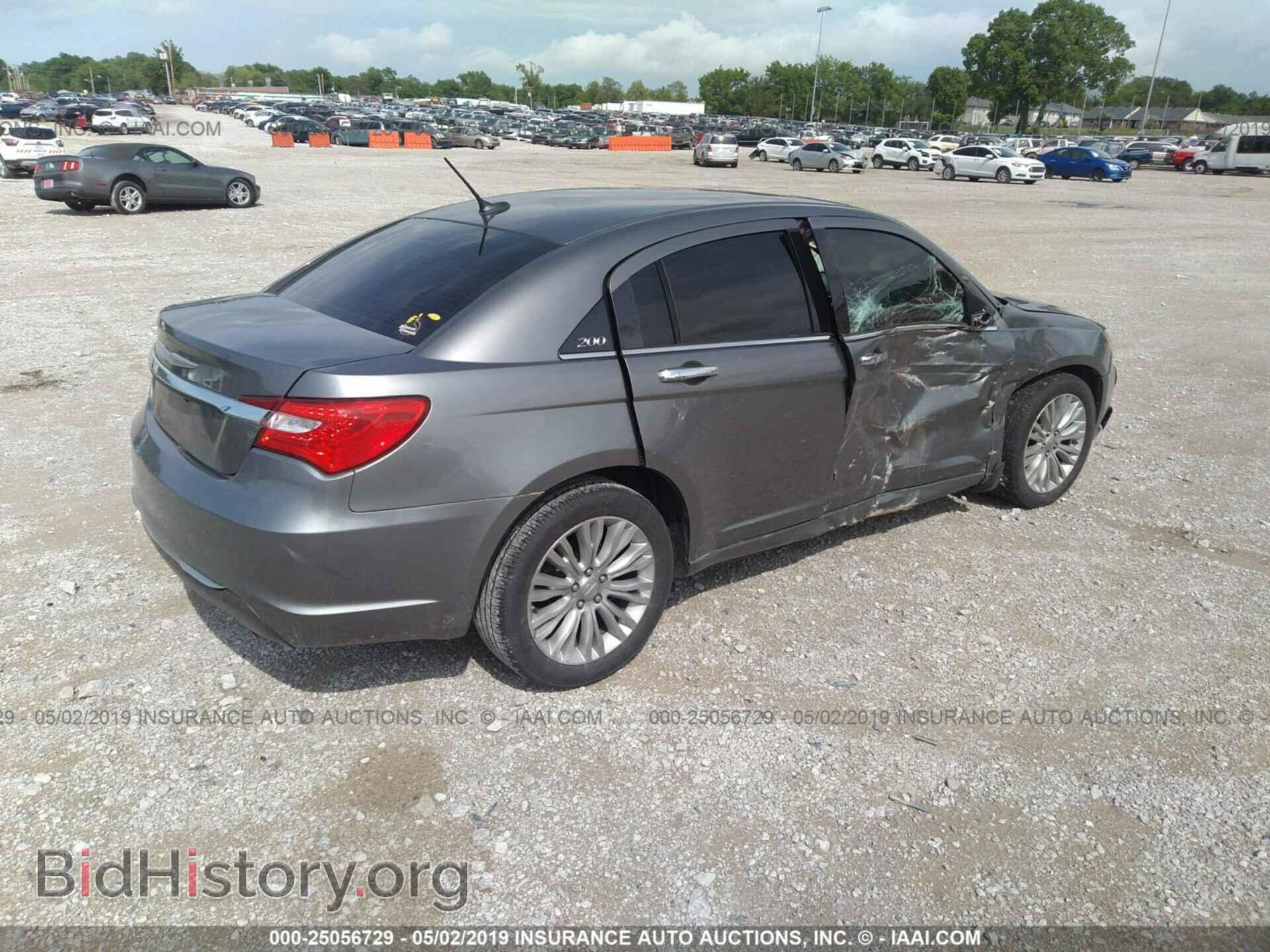 2013 CHRYSLER 200 - VIN: 1C3CCBCG0DN676308 - Photo 4