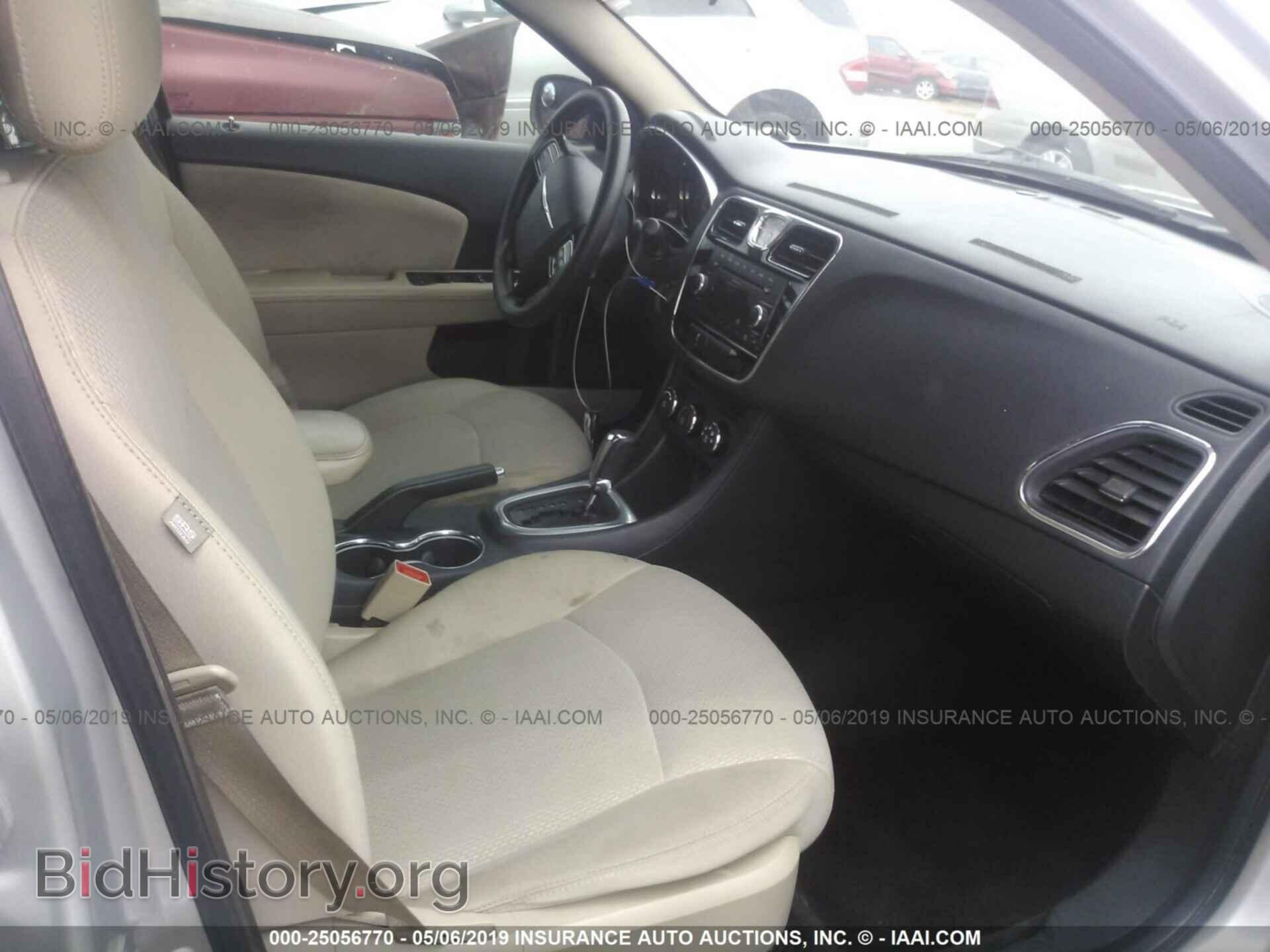 2011 CHRYSLER 200 - VIN: 1C3BC4FB0BN581008 - Photo 5