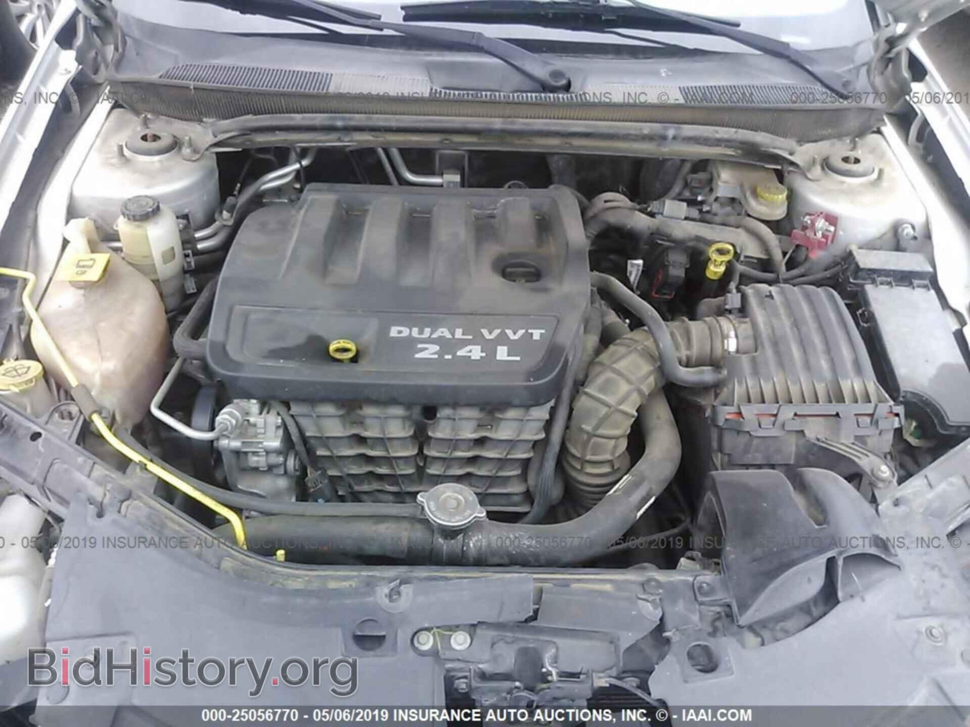 2011 CHRYSLER 200 - VIN: 1C3BC4FB0BN581008 - Photo 10