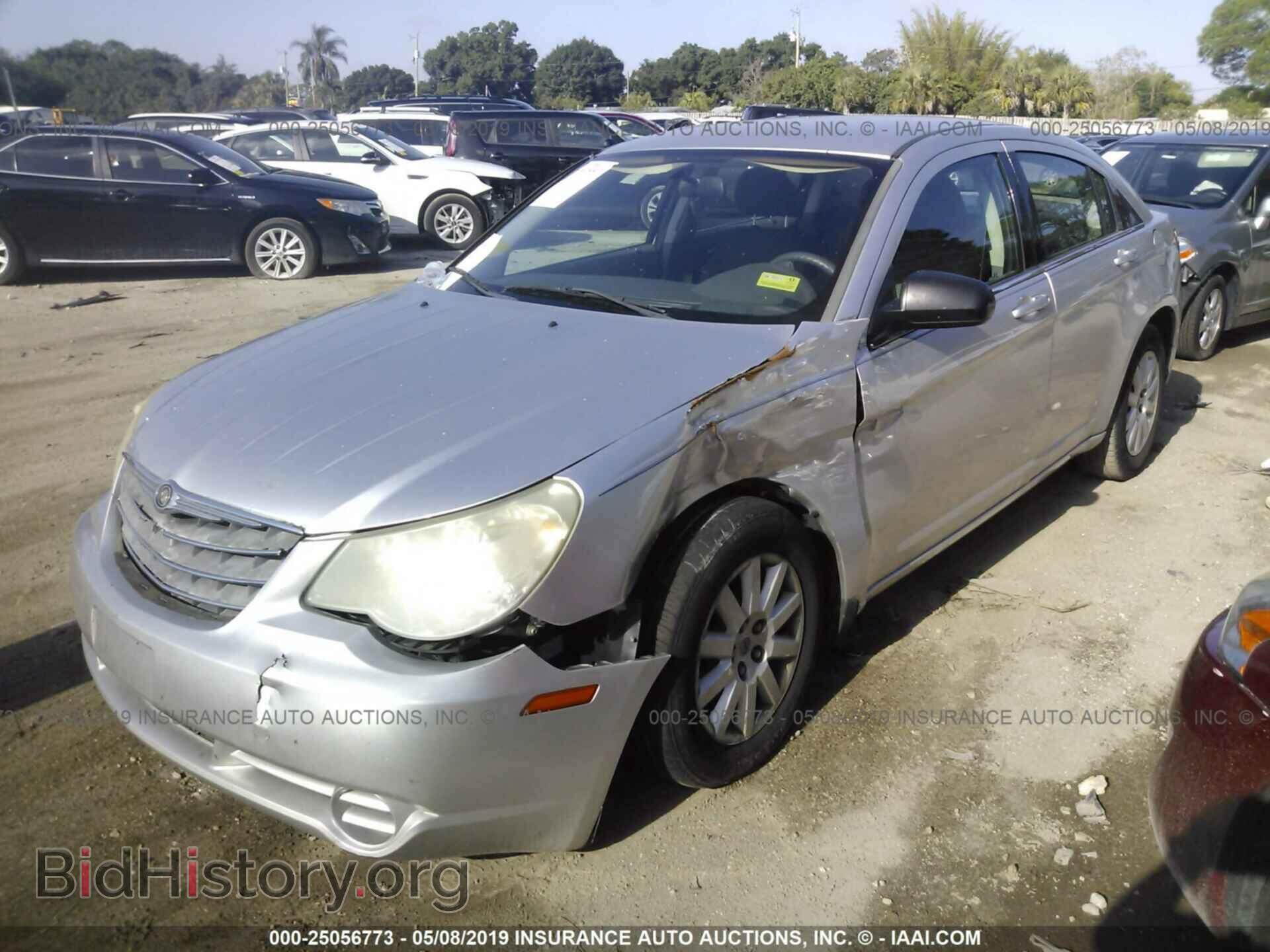 2008 CHRYSLER SEBRING - VIN: 1C3LC46K58N181751 - Фото 2