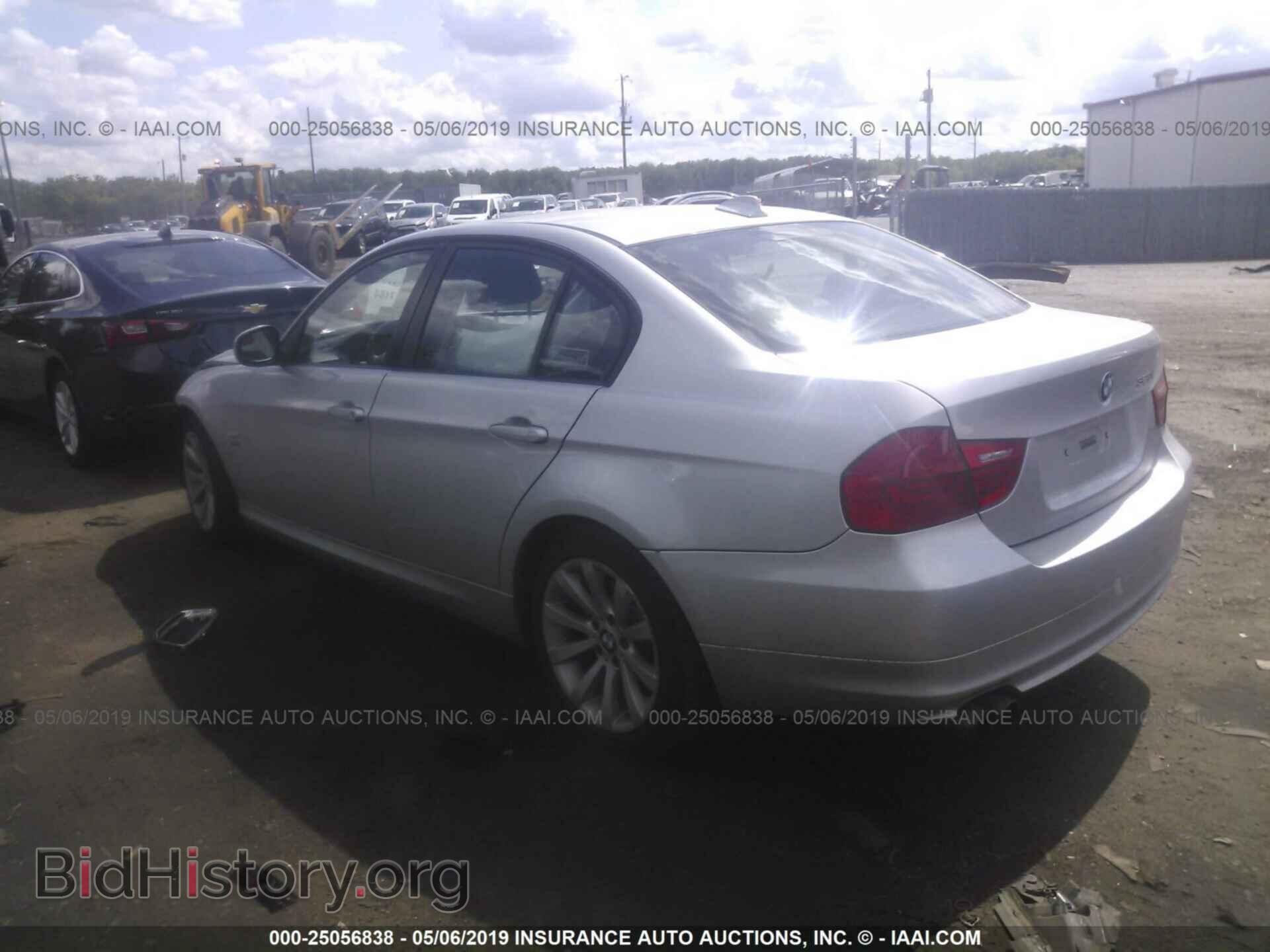2011 BMW 328 - VIN: WBAPK5C52BA993556 - Фото 3