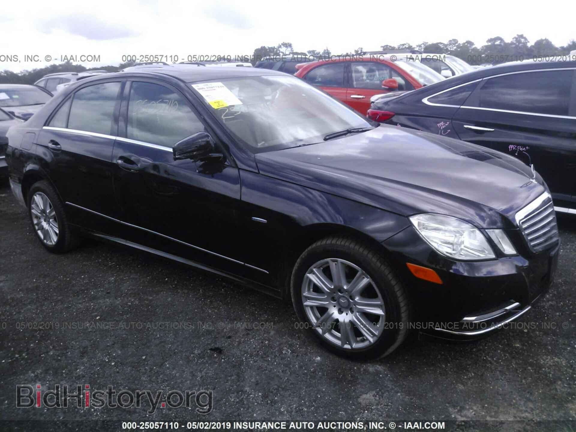Photo WDDHF8JB2CA622944 - MERCEDES-BENZ E 2012